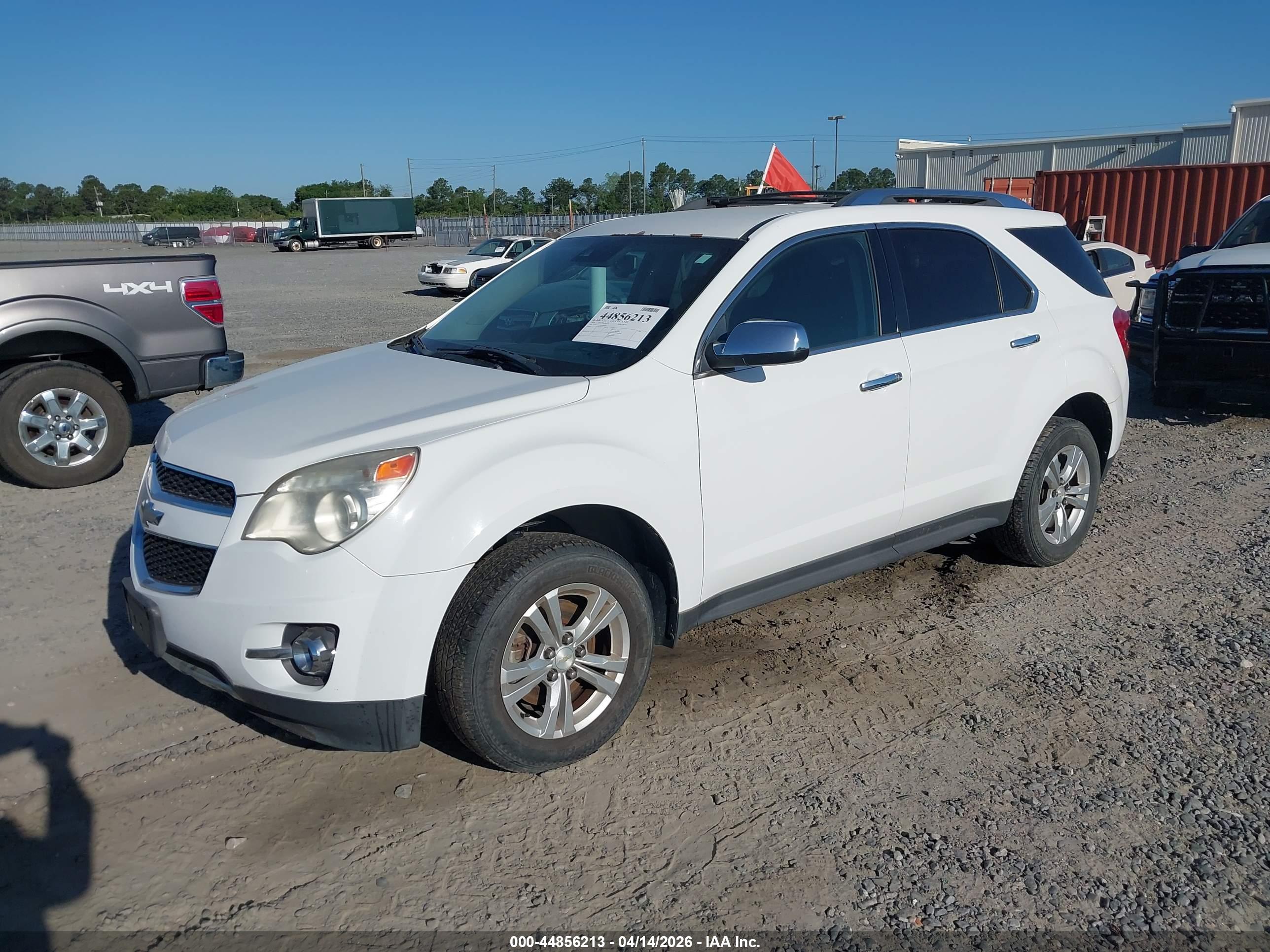 CHEVROLET EQUINOX image 2