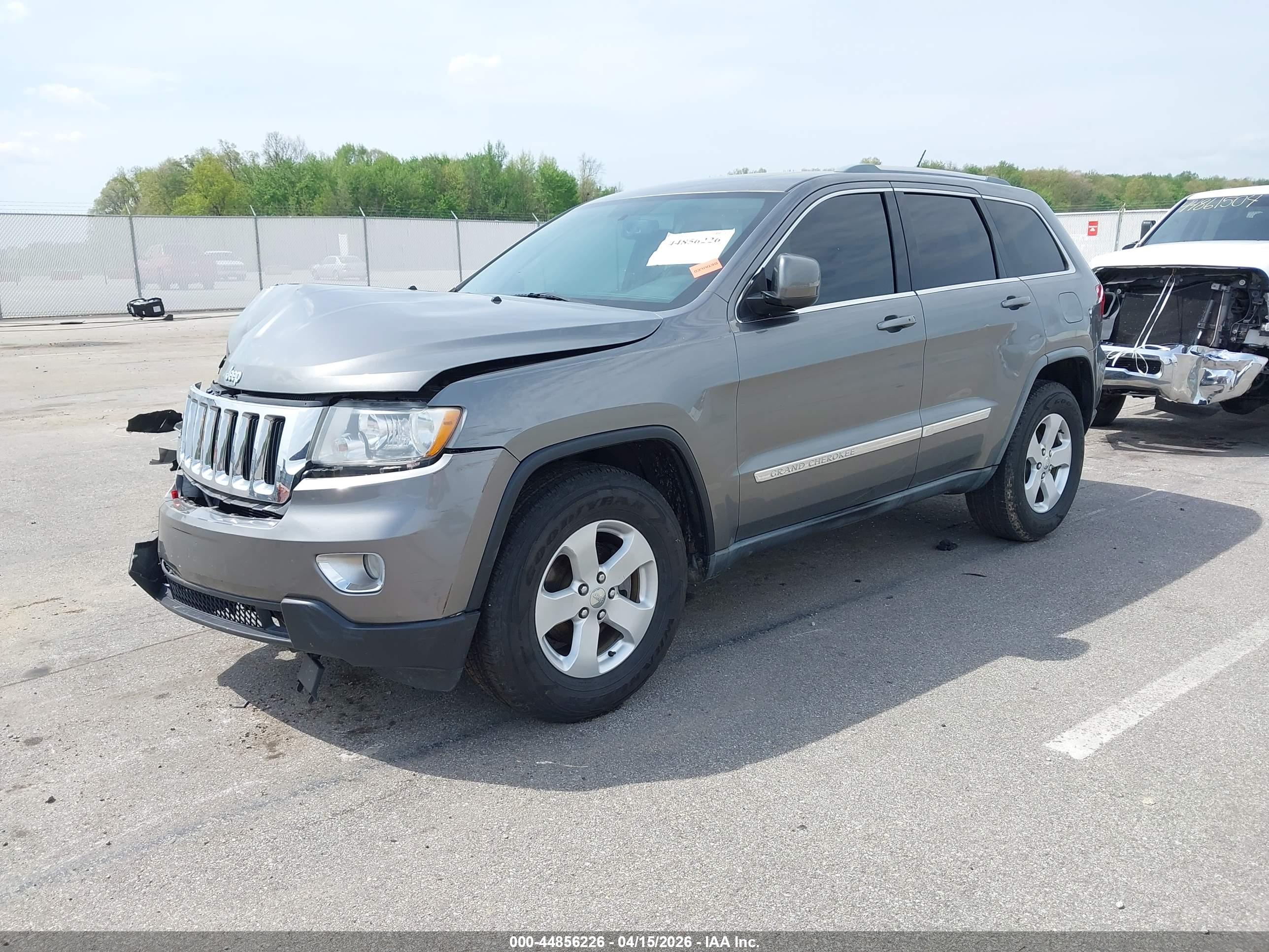 JEEP GRAND image 2