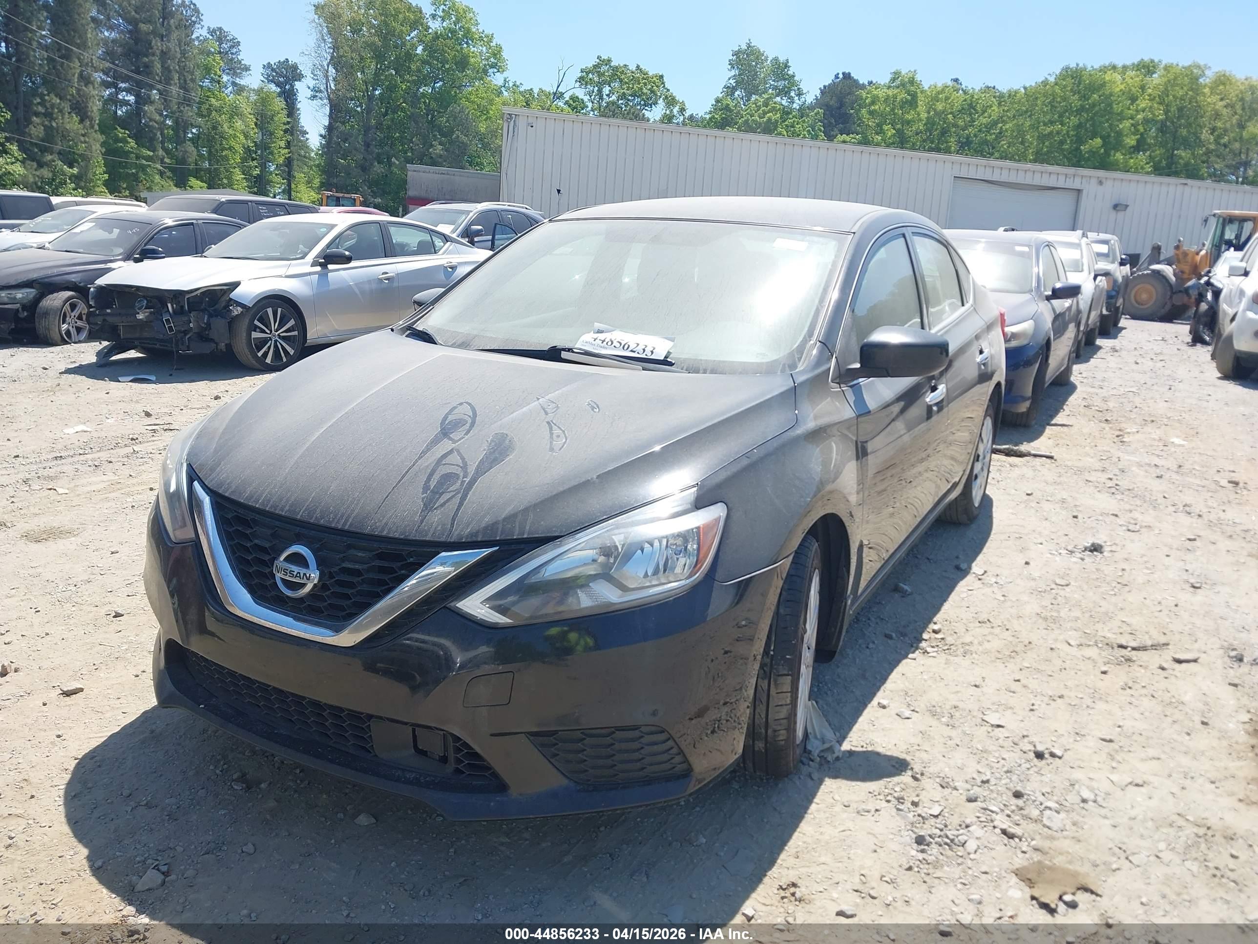 NISSAN SENTRA image 2