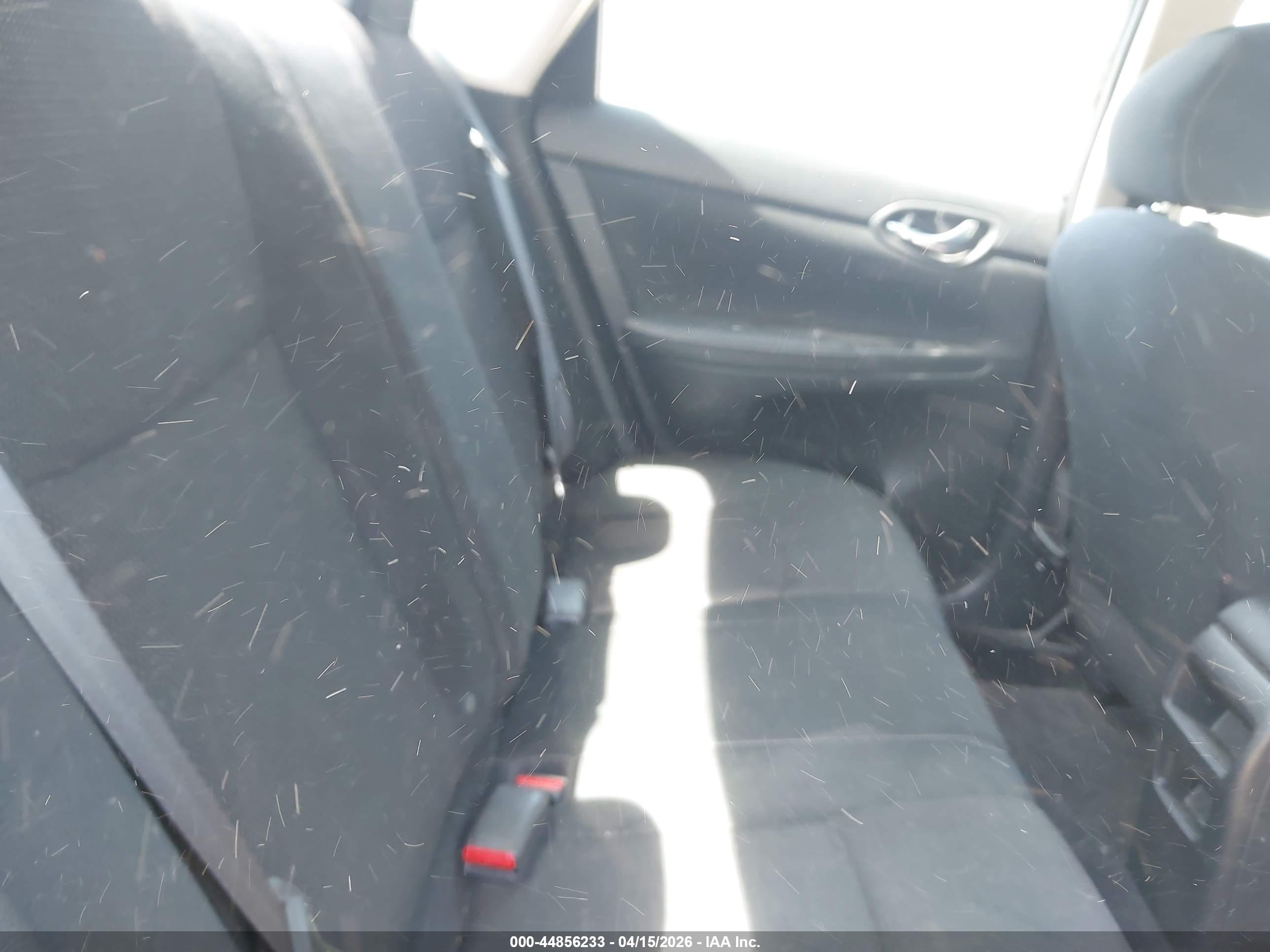 NISSAN SENTRA image 8