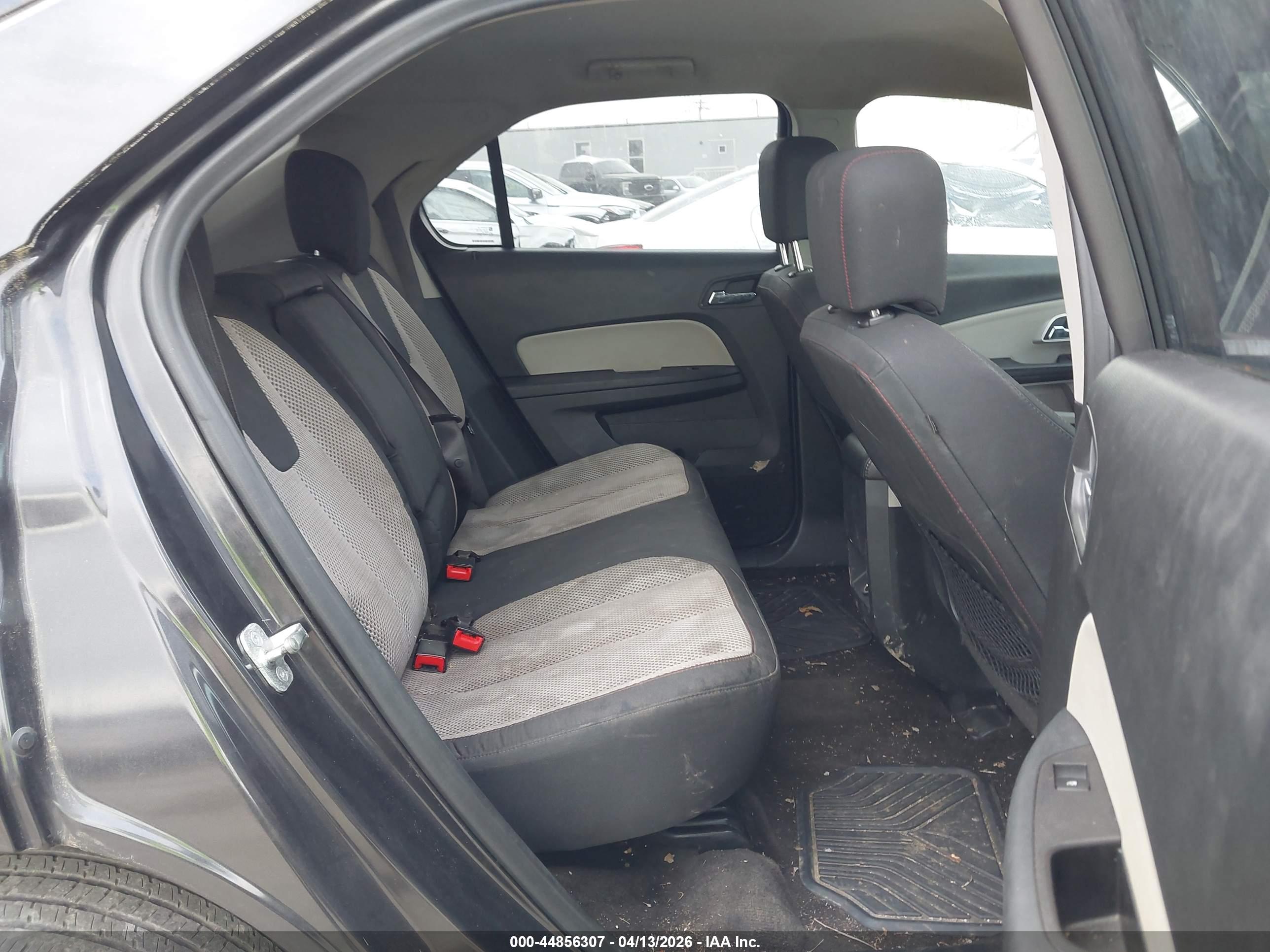 CHEVROLET EQUINOX image 8