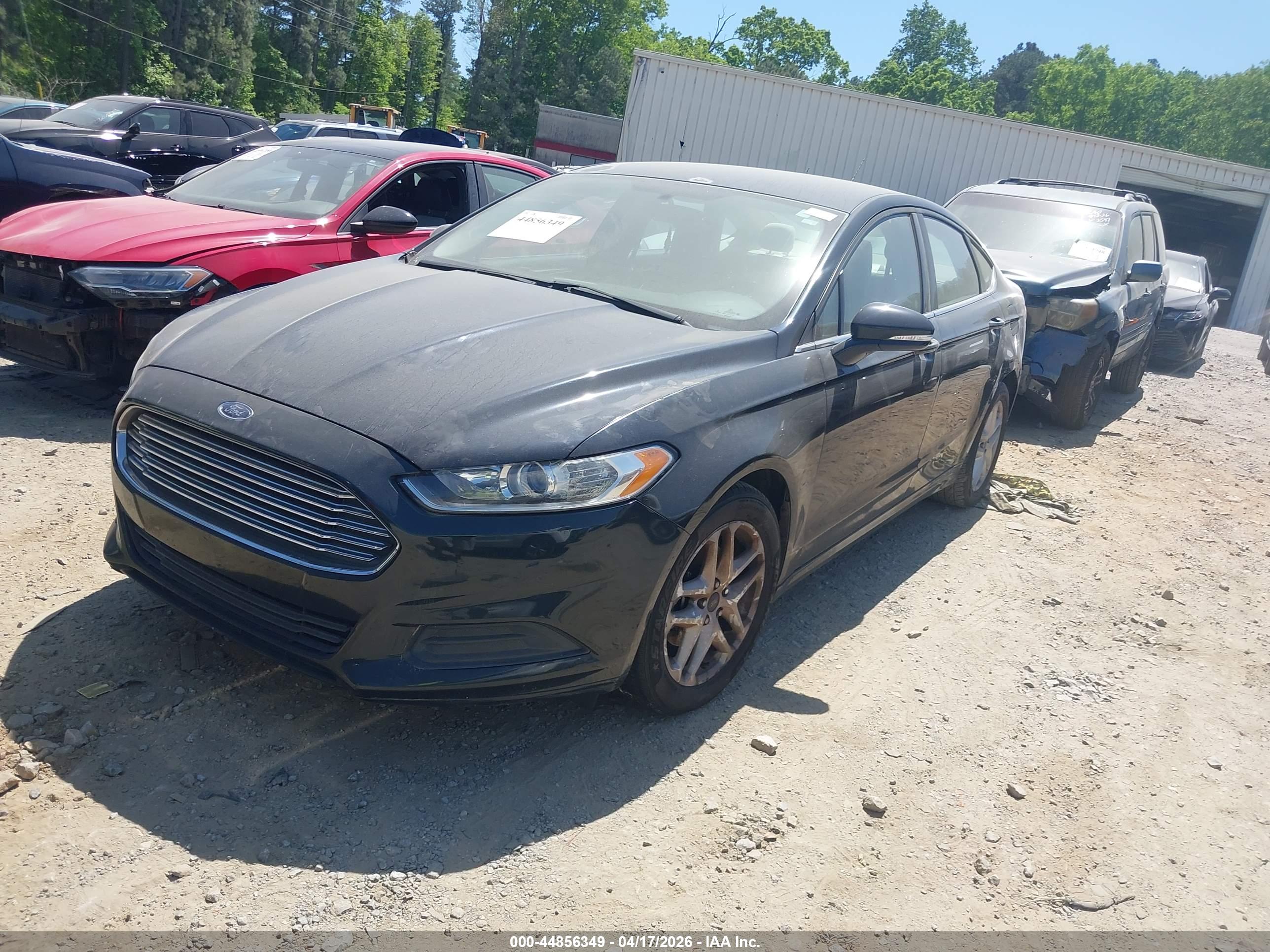 FORD FUSION image 2