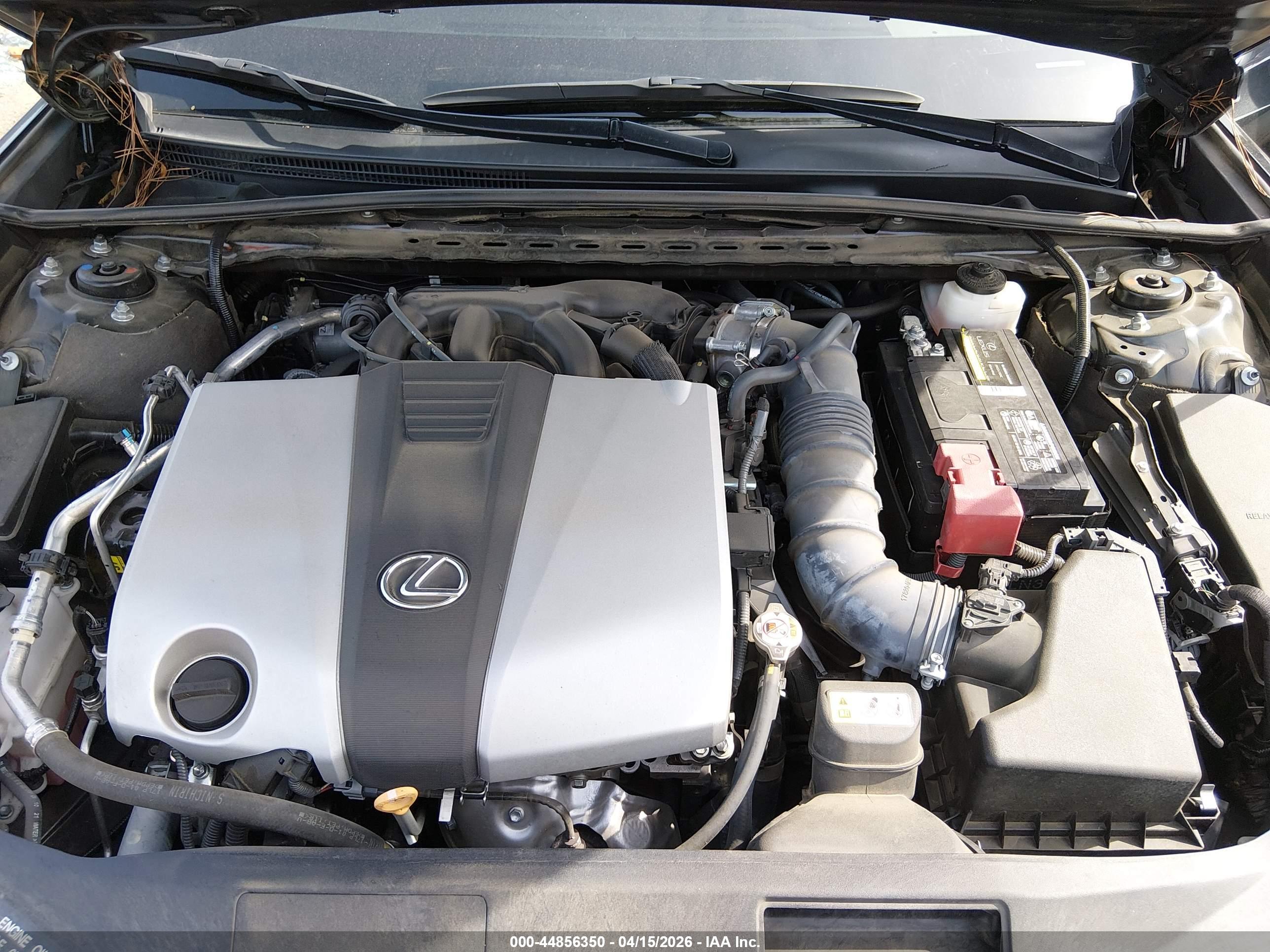 LEXUS ES image 10