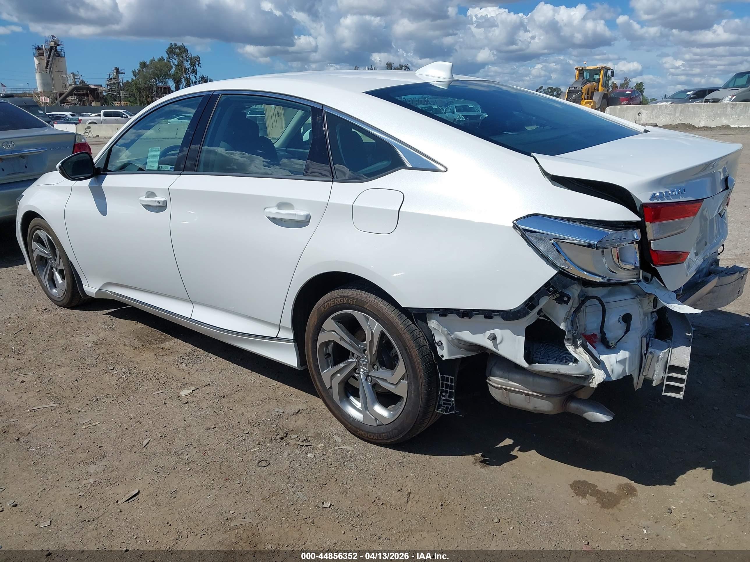 HONDA ACCORD image 3