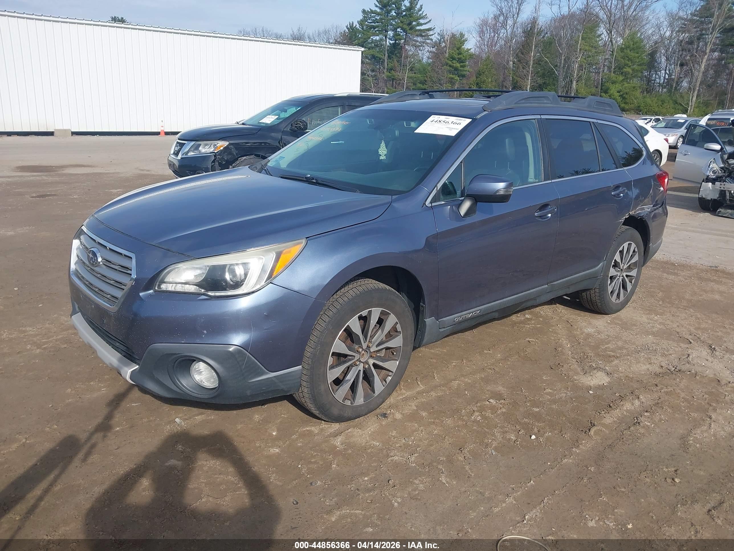 SUBARU OUTBACK image 2