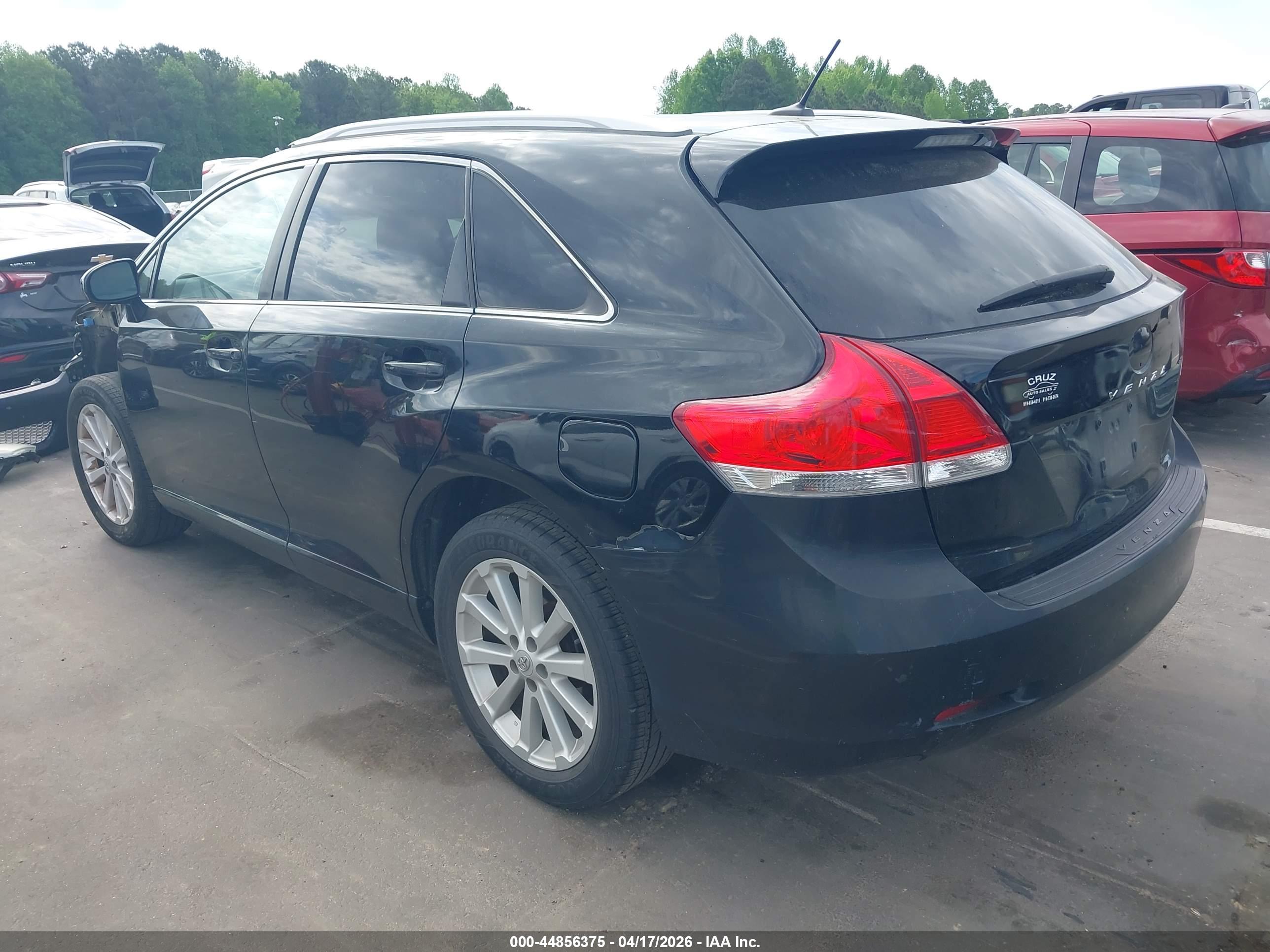TOYOTA VENZA image 3