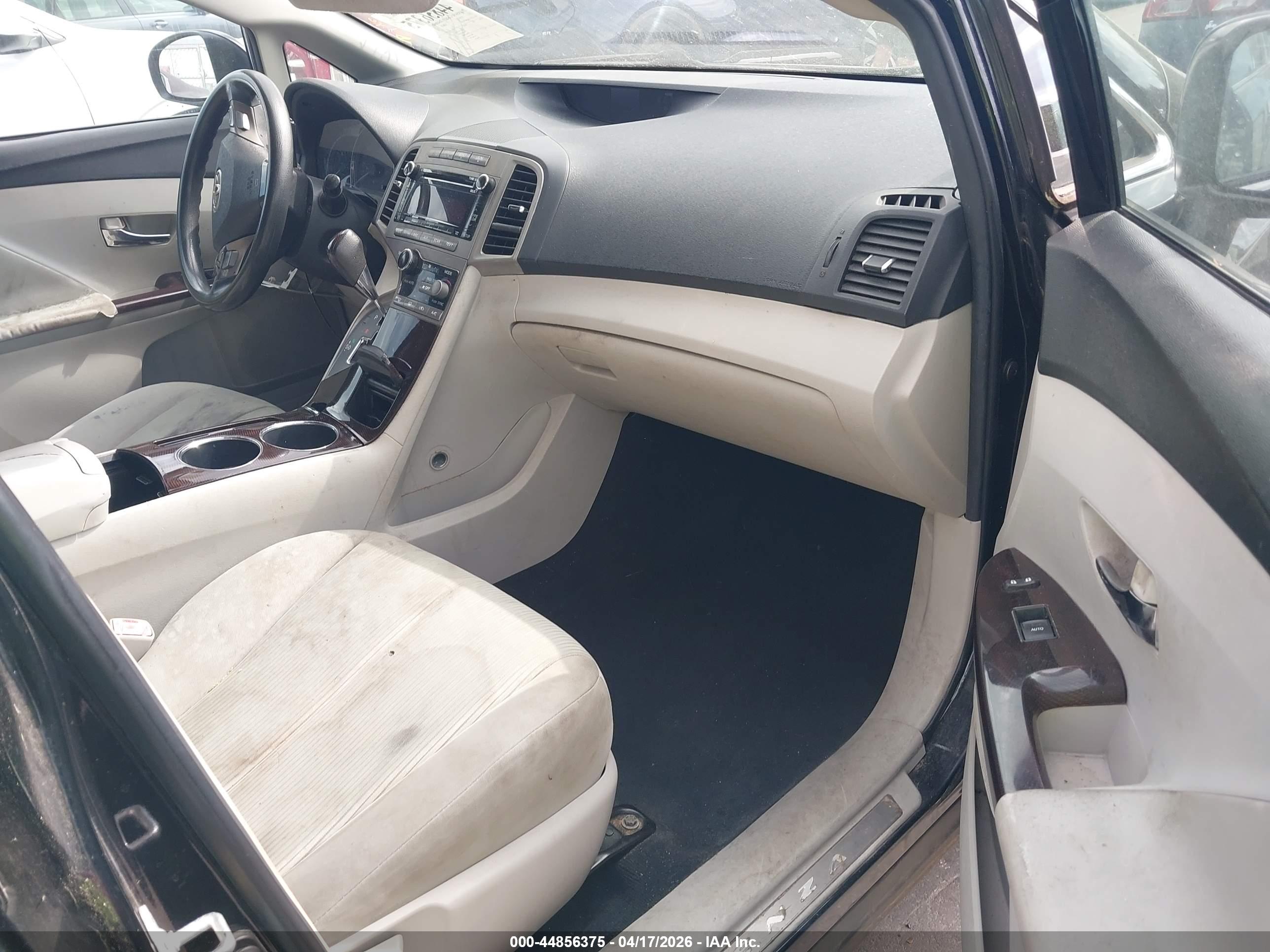 TOYOTA VENZA image 5