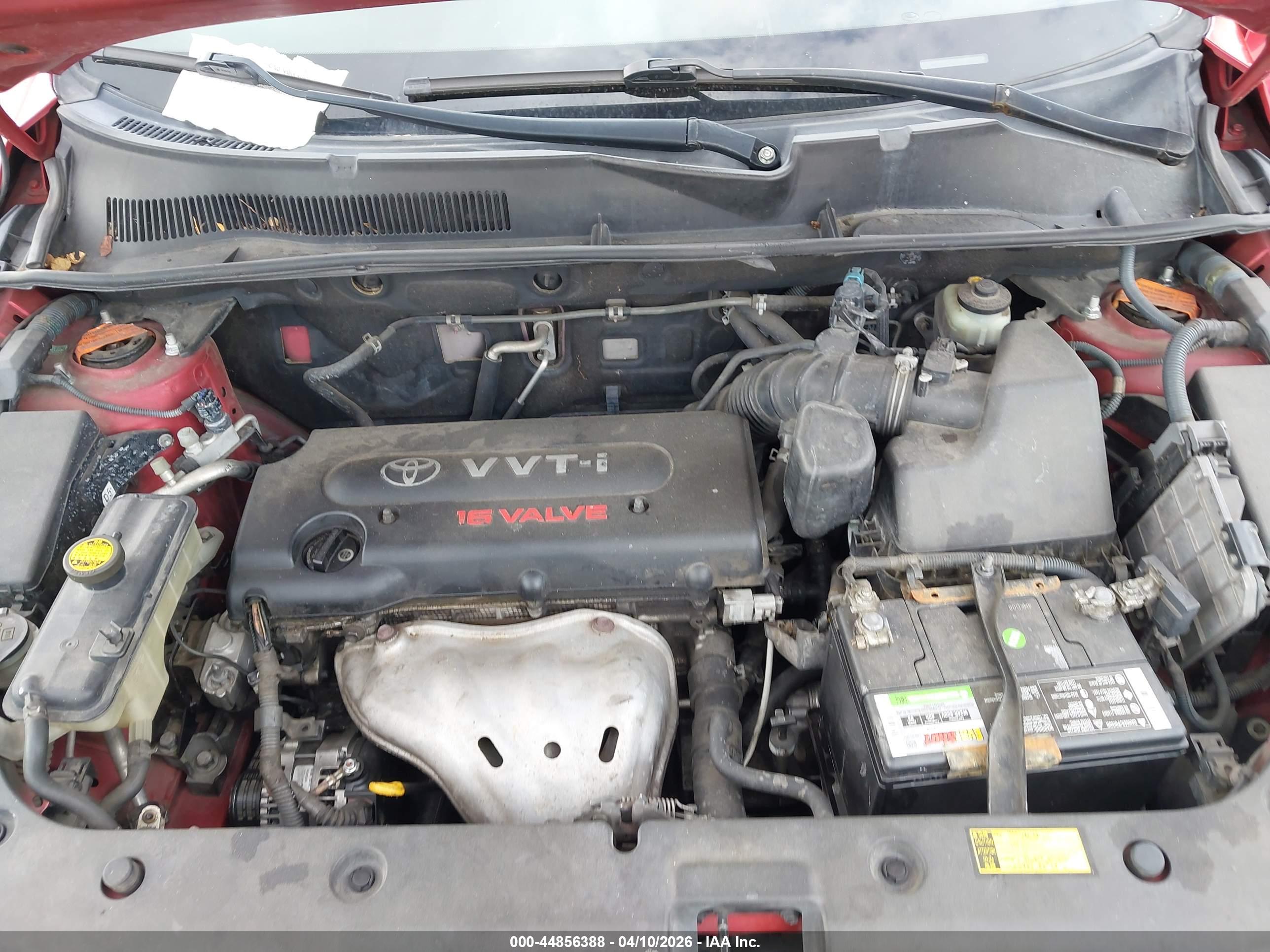 TOYOTA RAV4 image 10