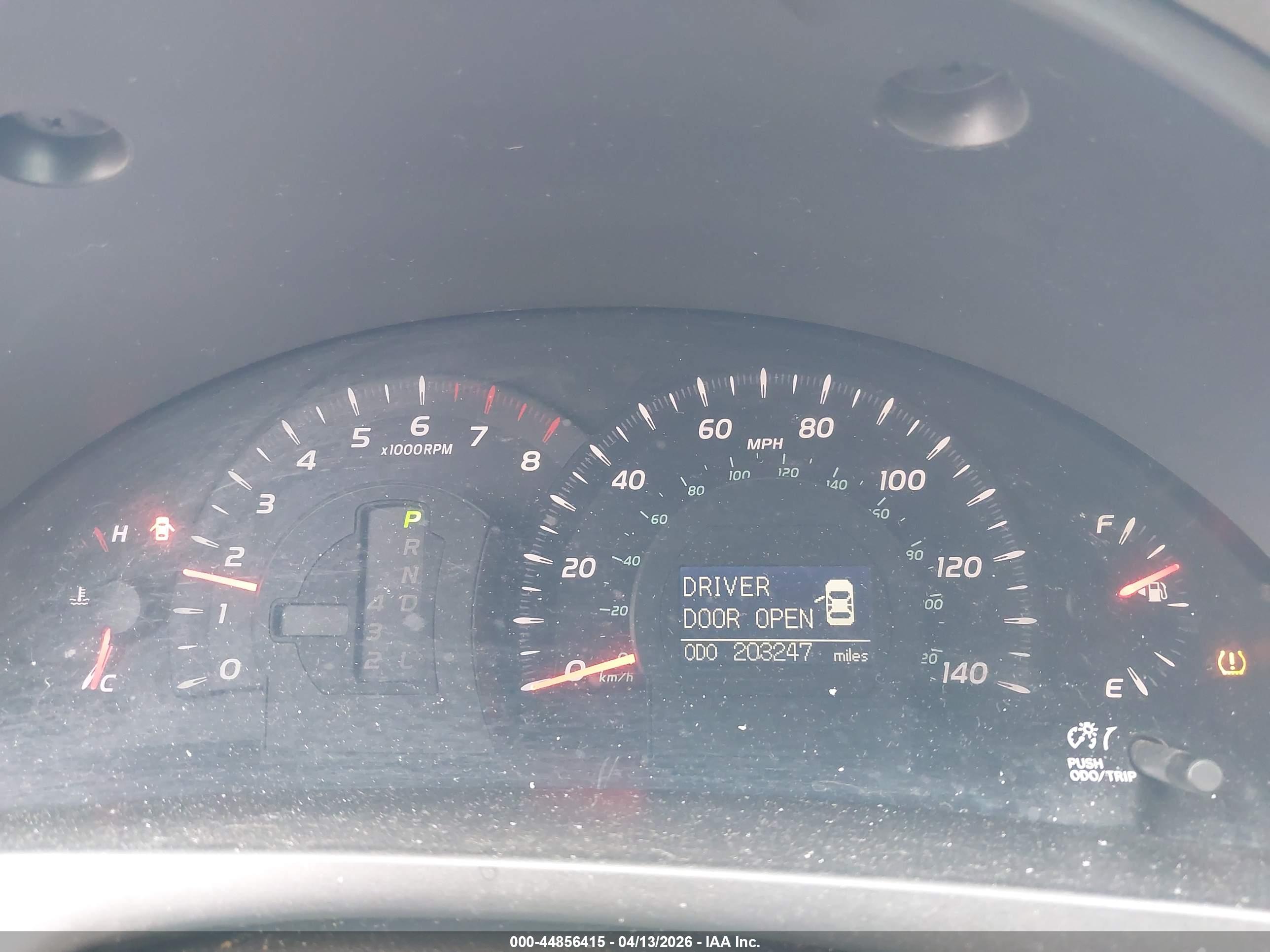 TOYOTA CAMRY image 7