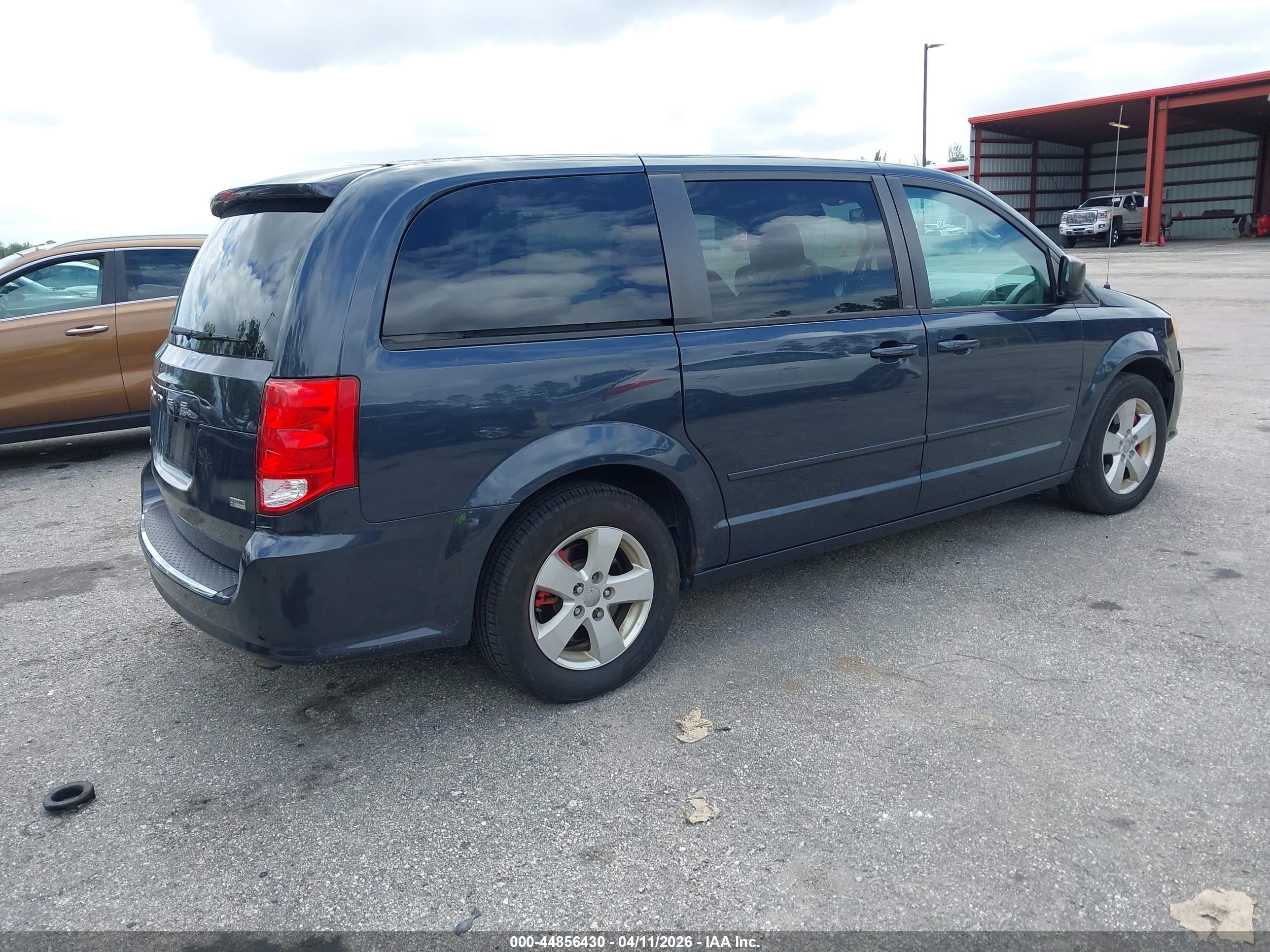 DODGE GRAND image 4