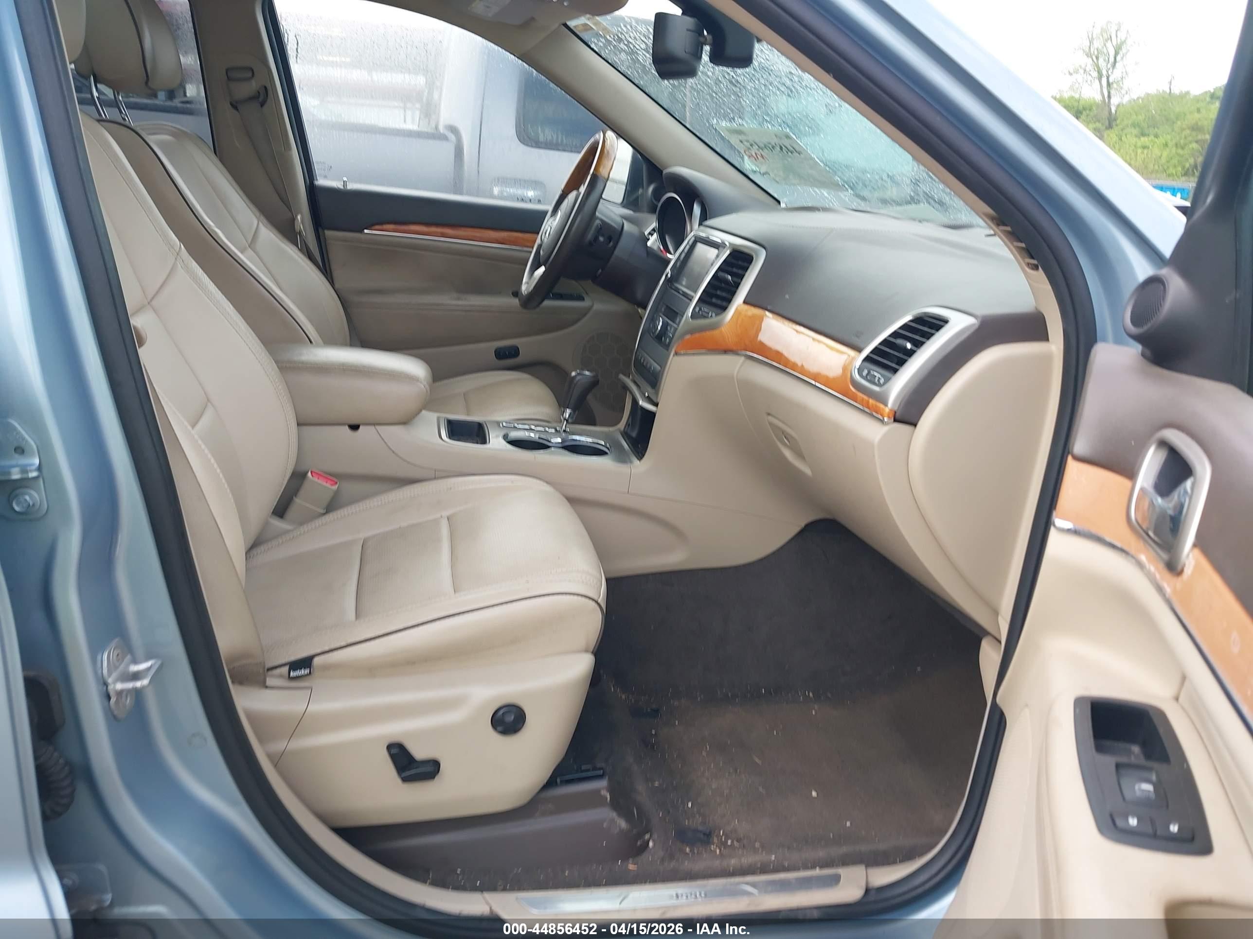 JEEP GRAND image 5