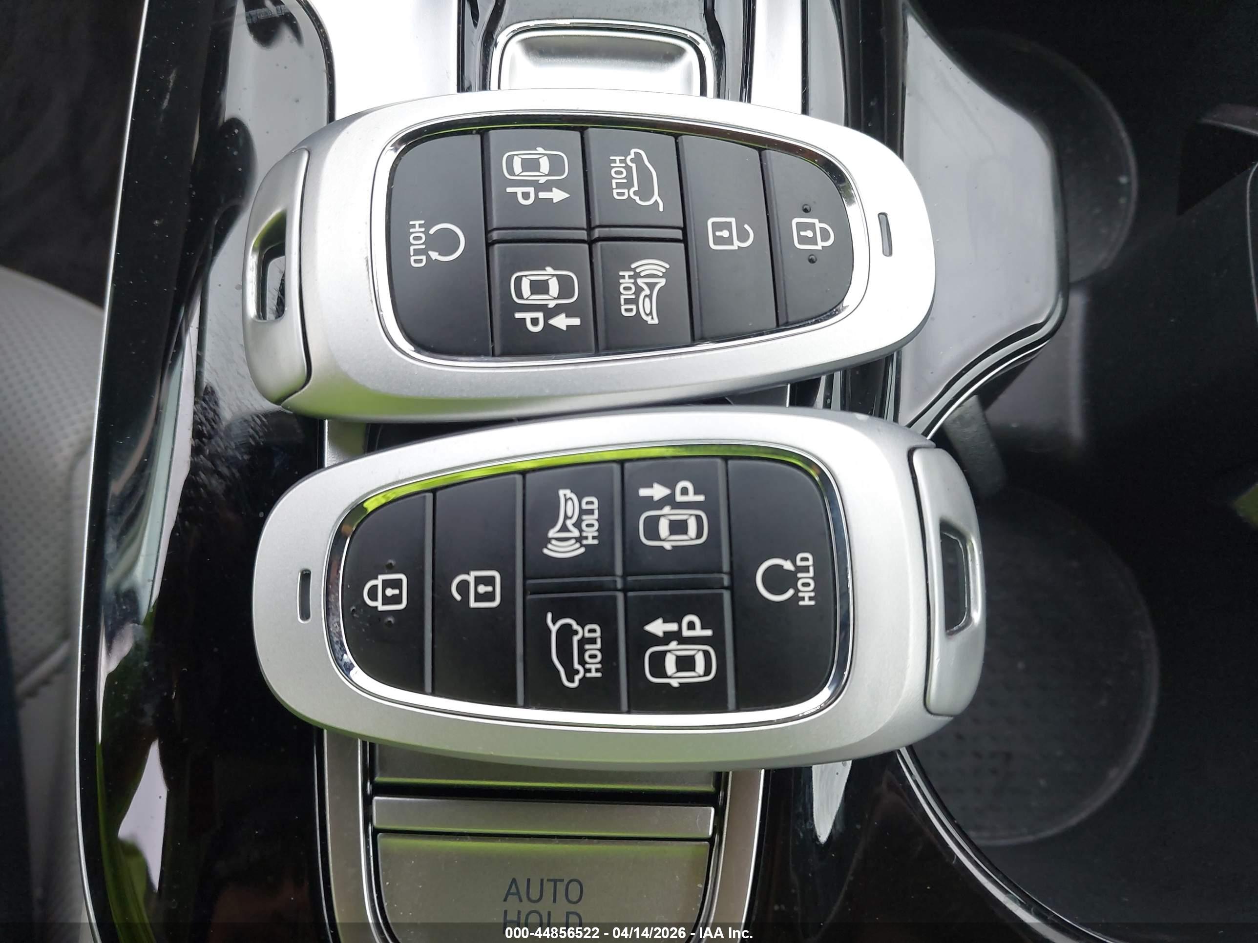 HYUNDAI TUCSON image 11