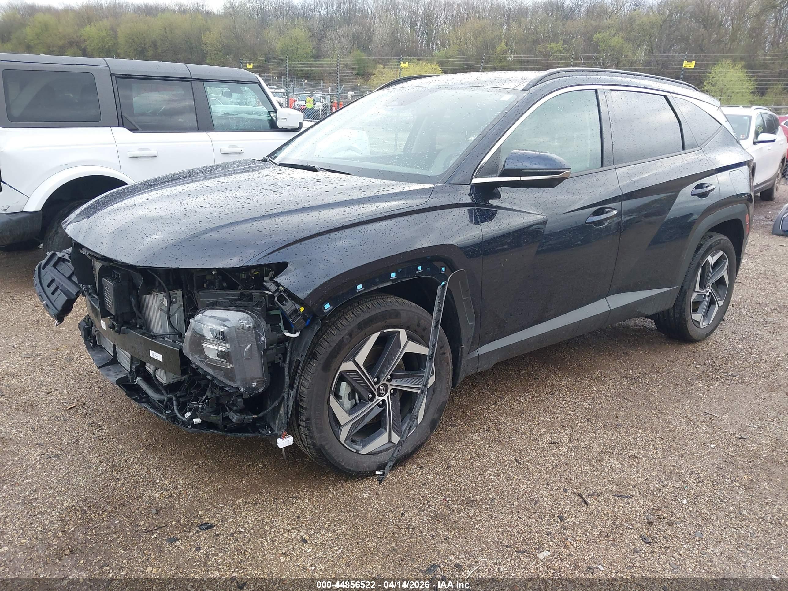 HYUNDAI TUCSON image 2