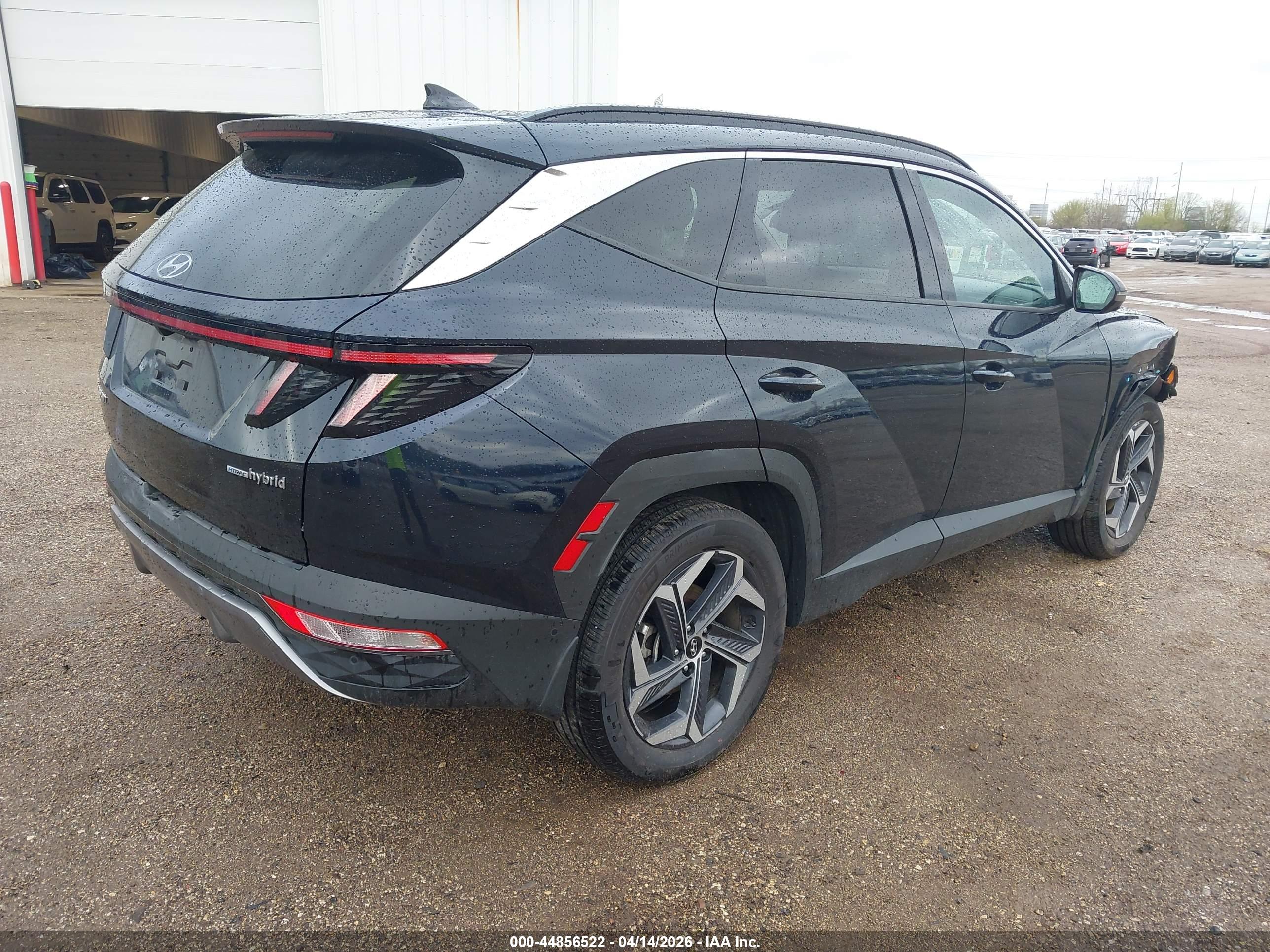 HYUNDAI TUCSON image 4