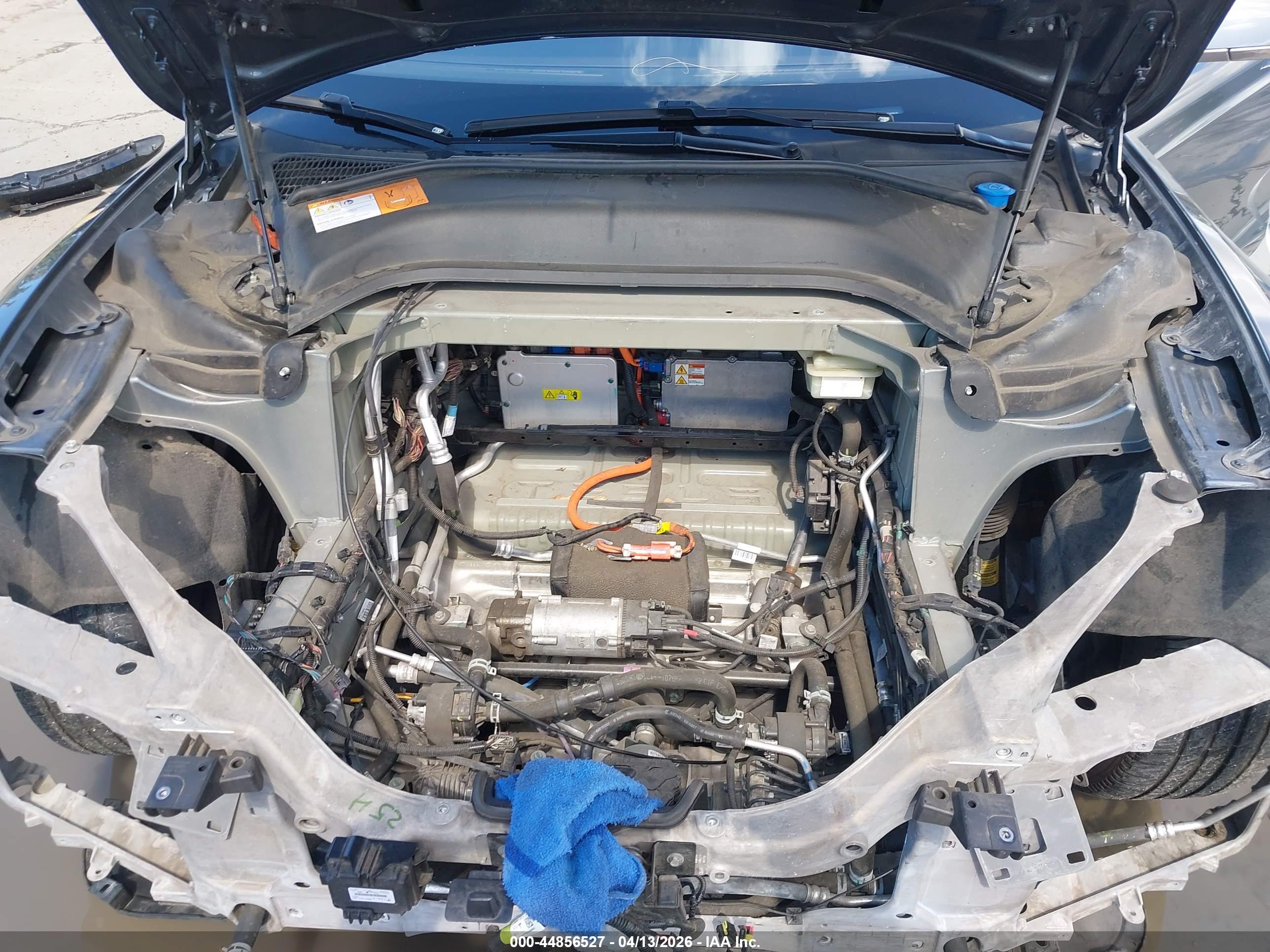 TESLA MODEL image 10