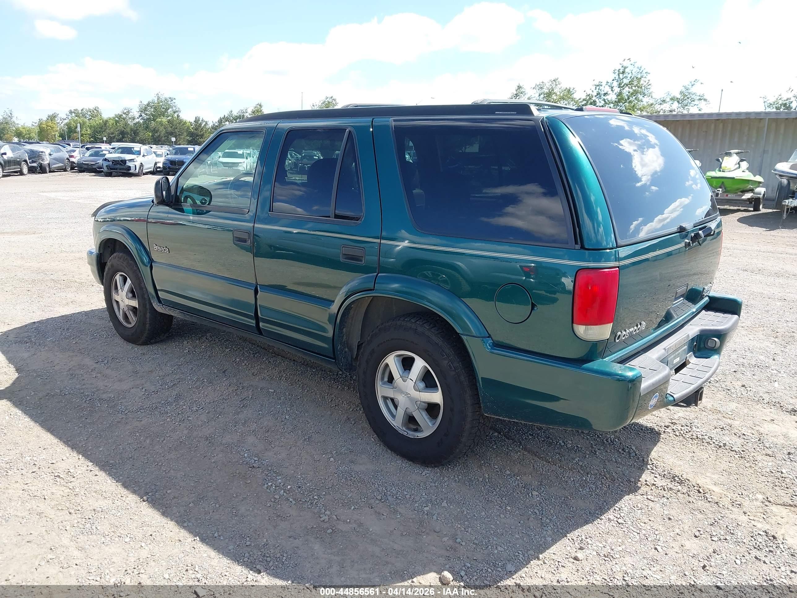 OLDSMOBILE BRAVADA image 3