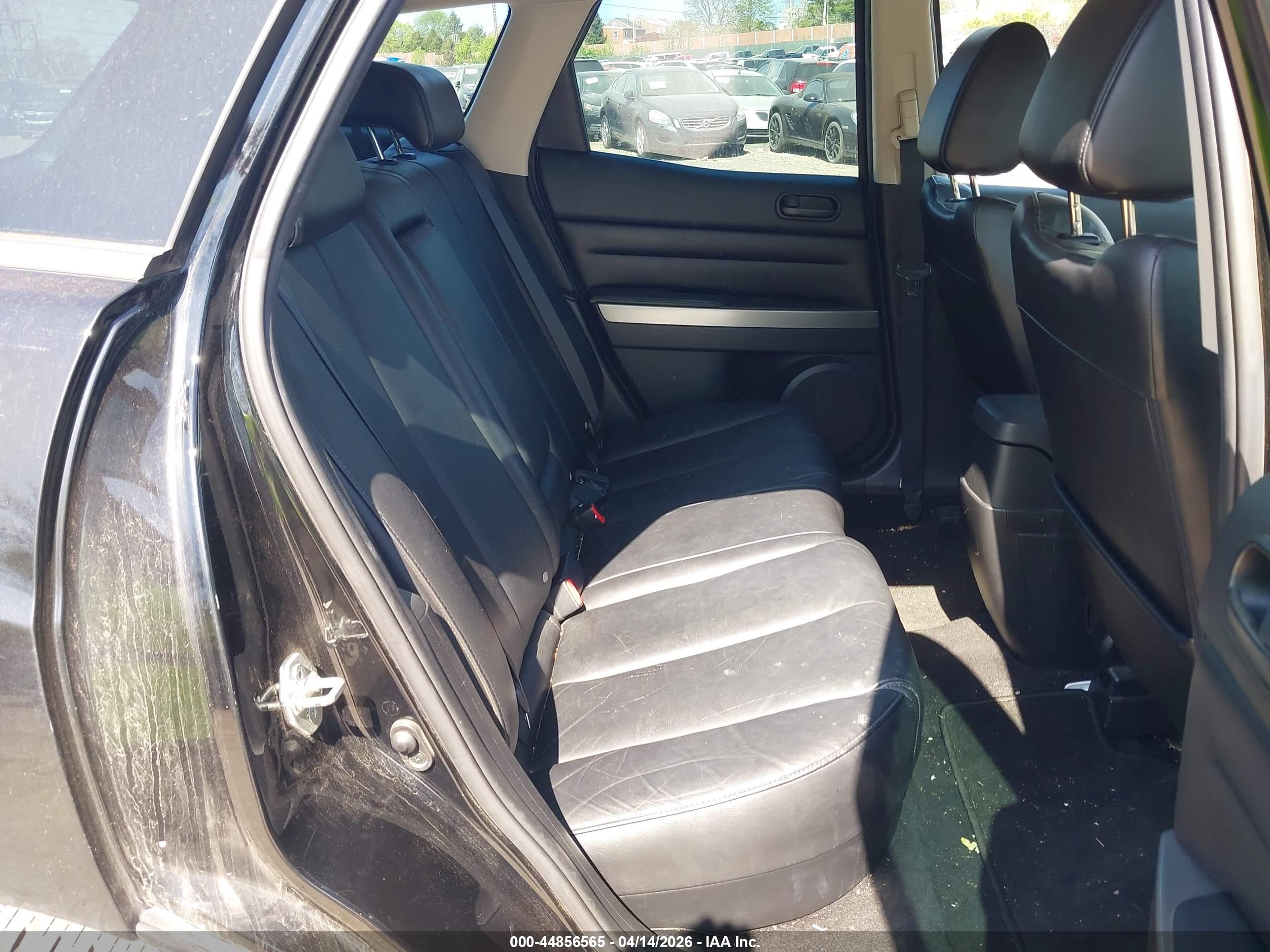 MAZDA CX-7 image 8