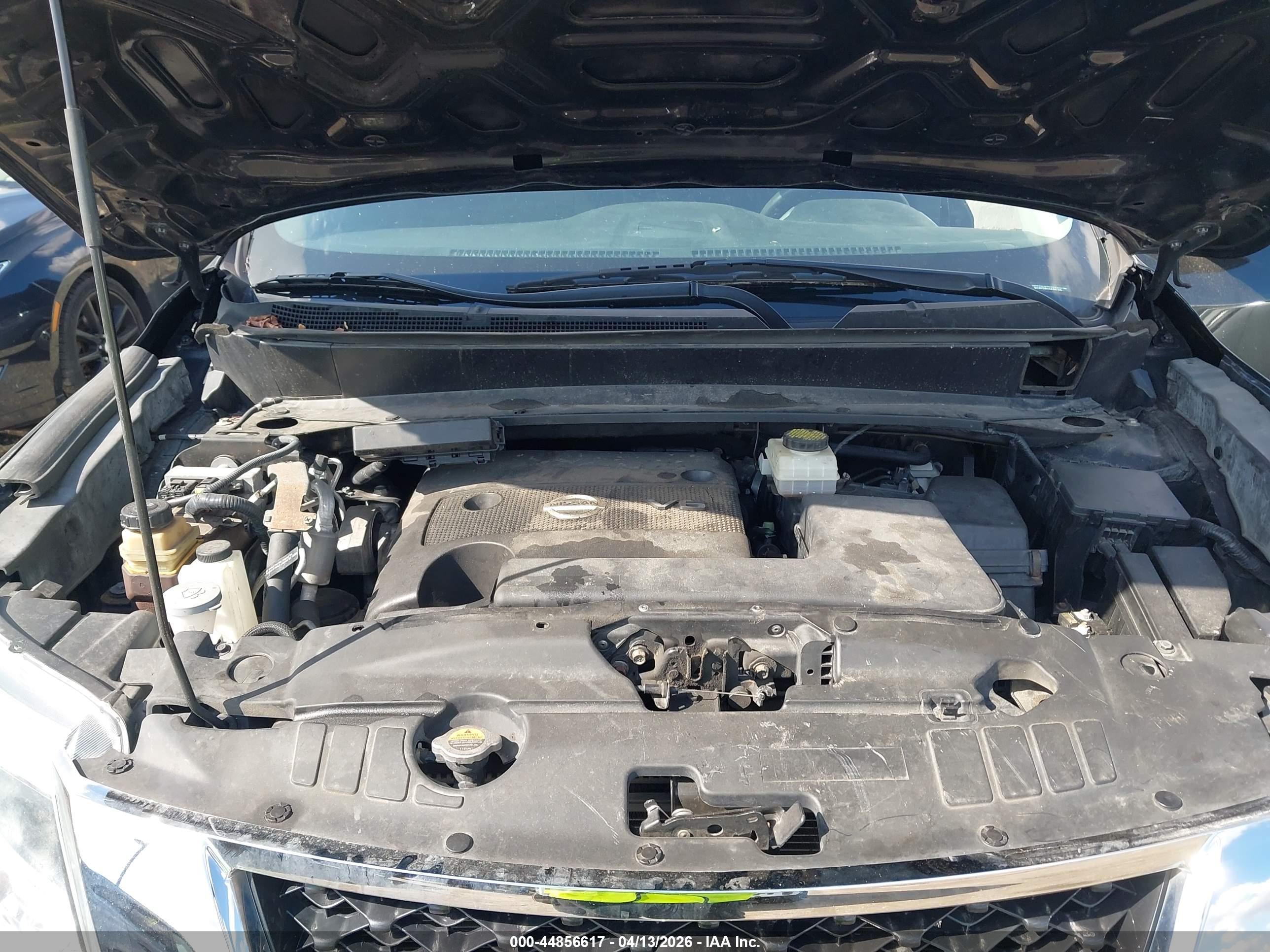 NISSAN PATHFINDER image 10