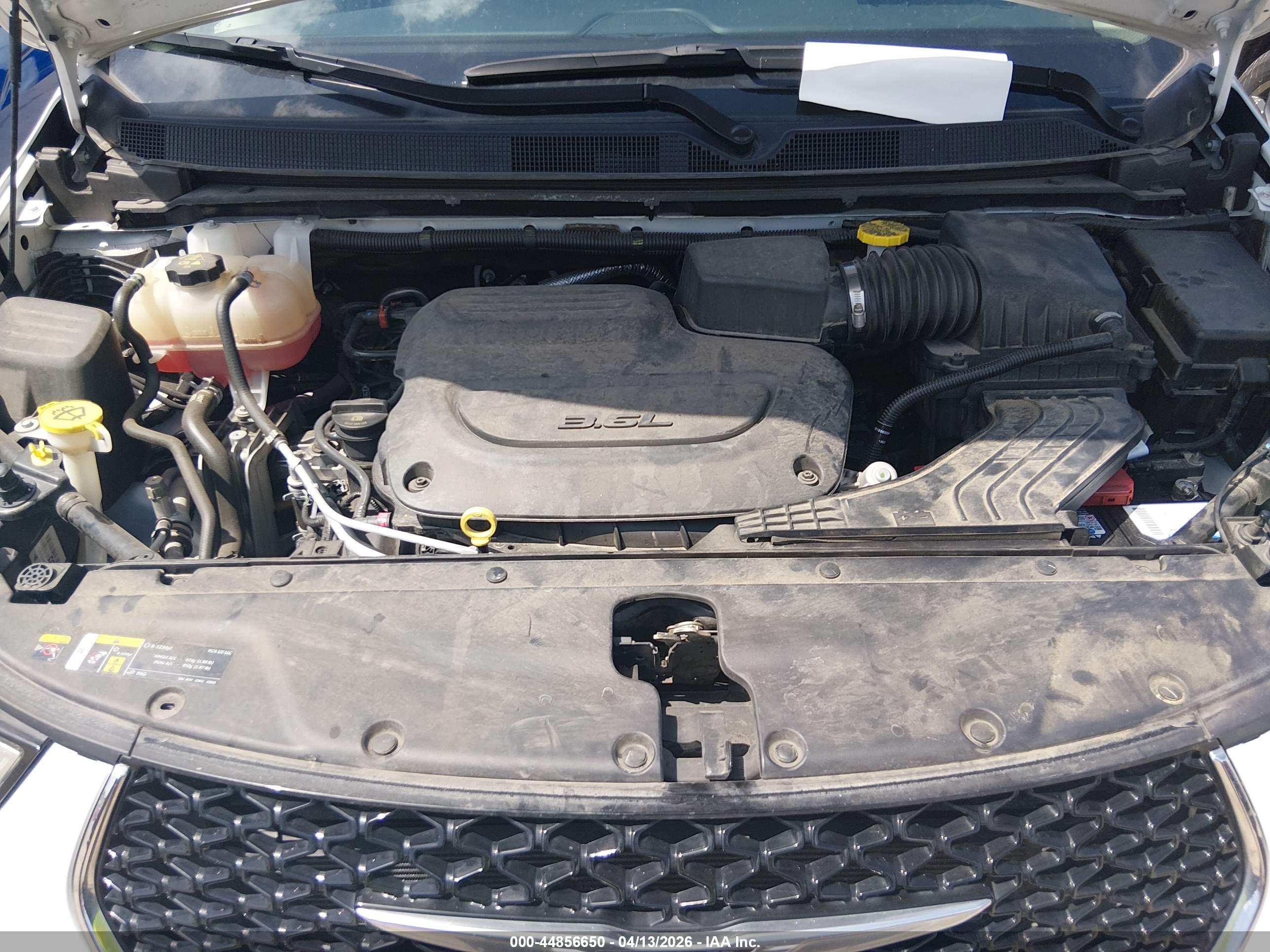 CHRYSLER PACIFICA image 10