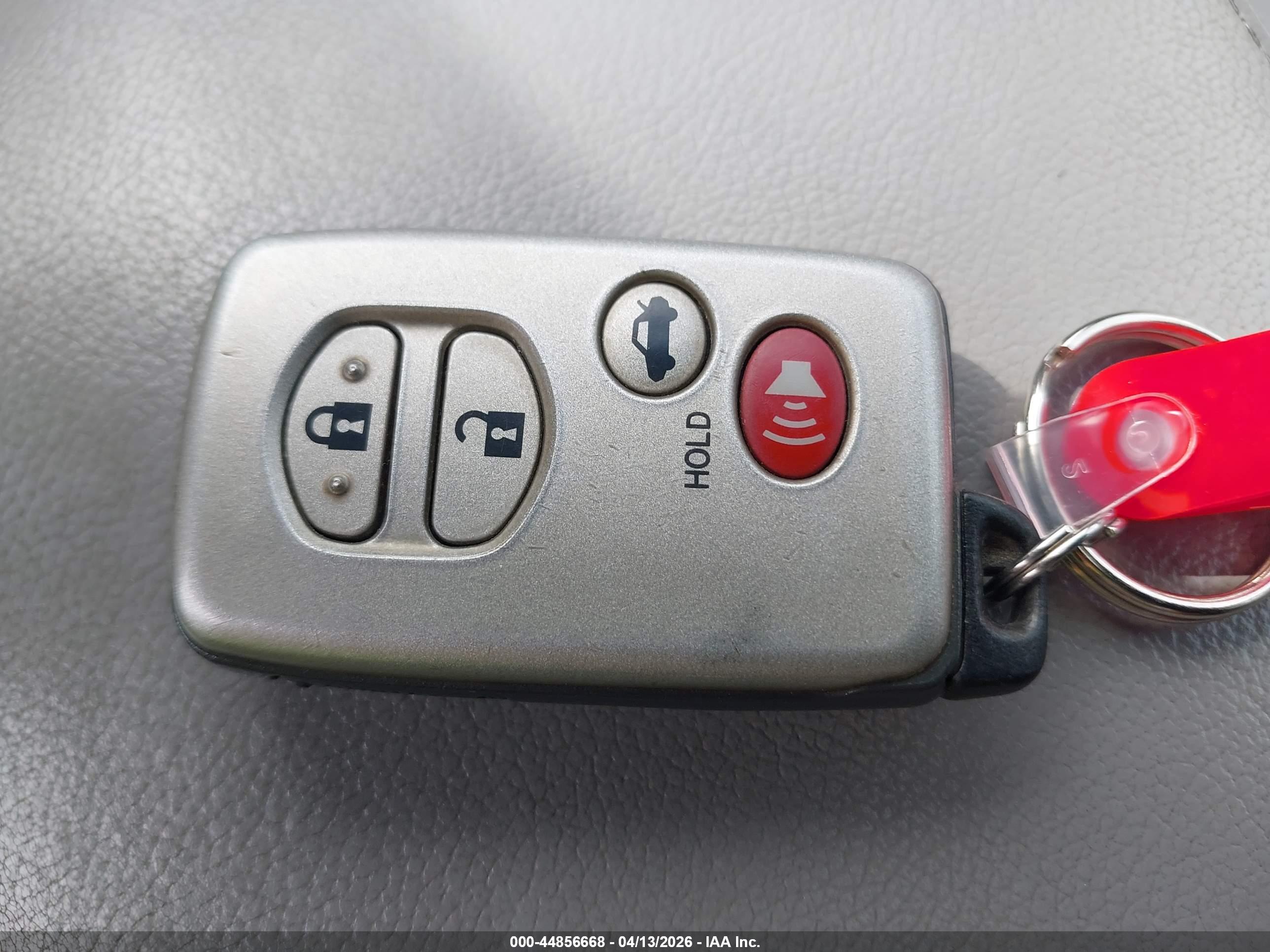 TOYOTA CAMRY image 11