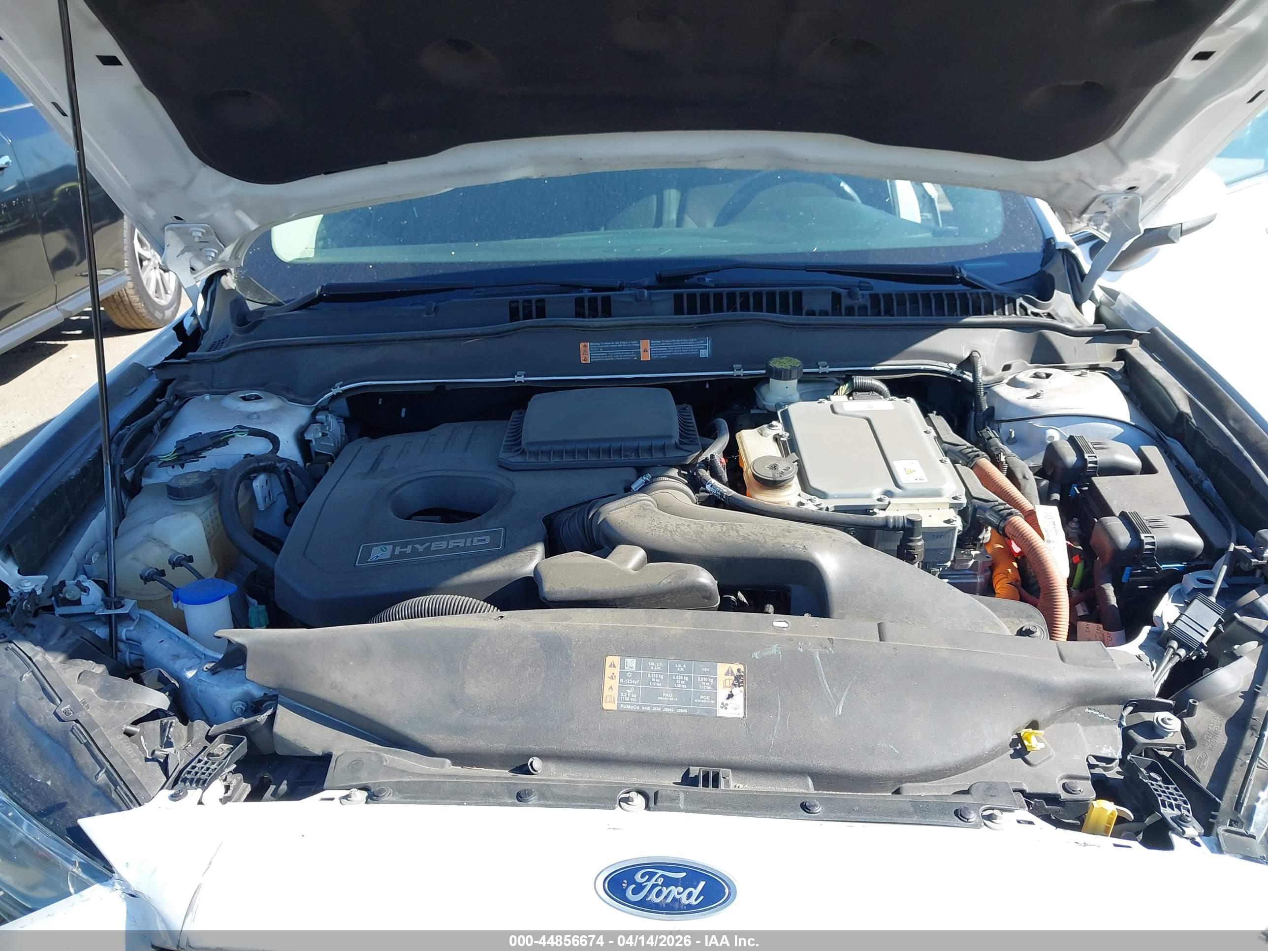 FORD FUSION image 10
