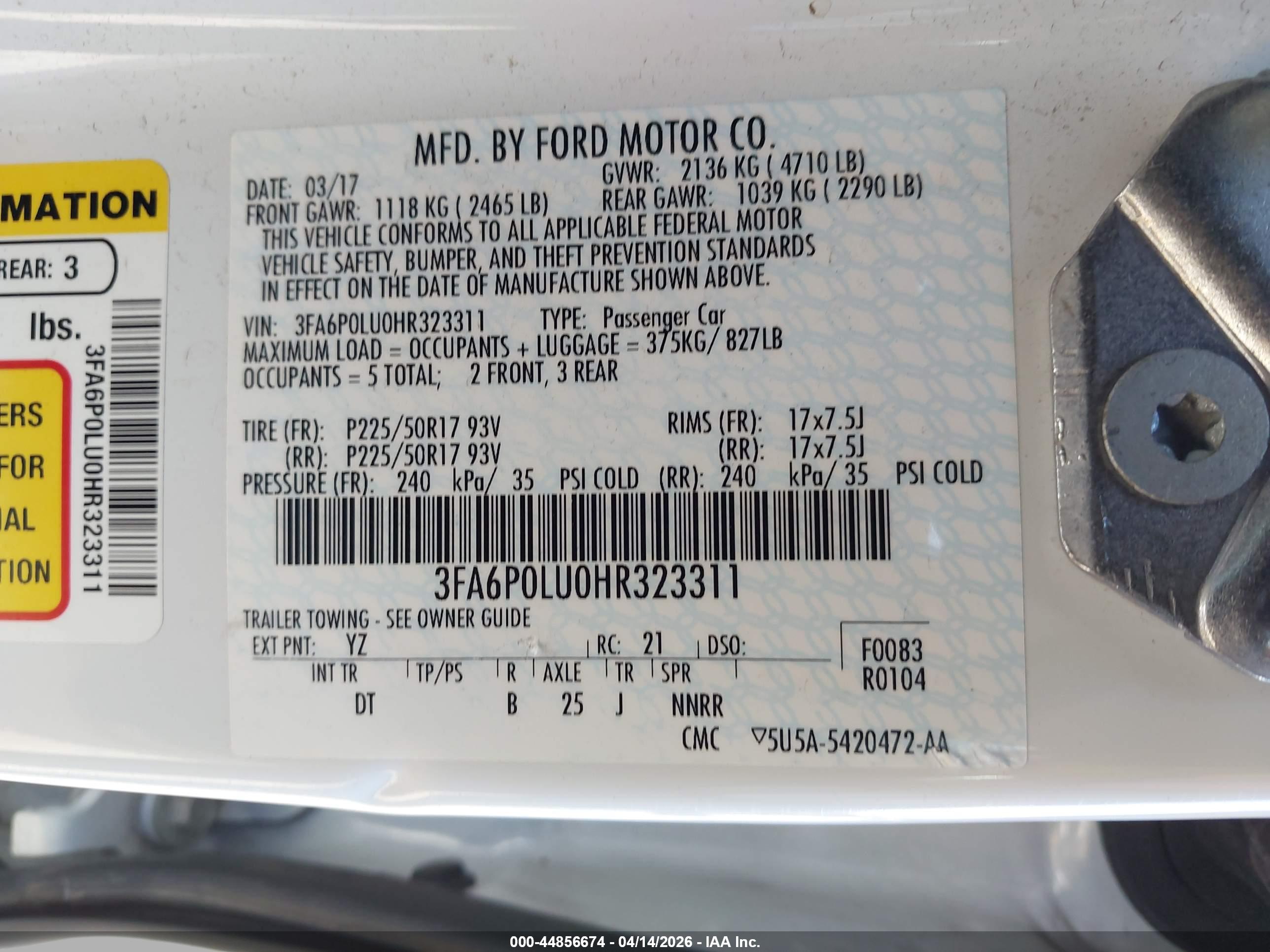 FORD FUSION image 9