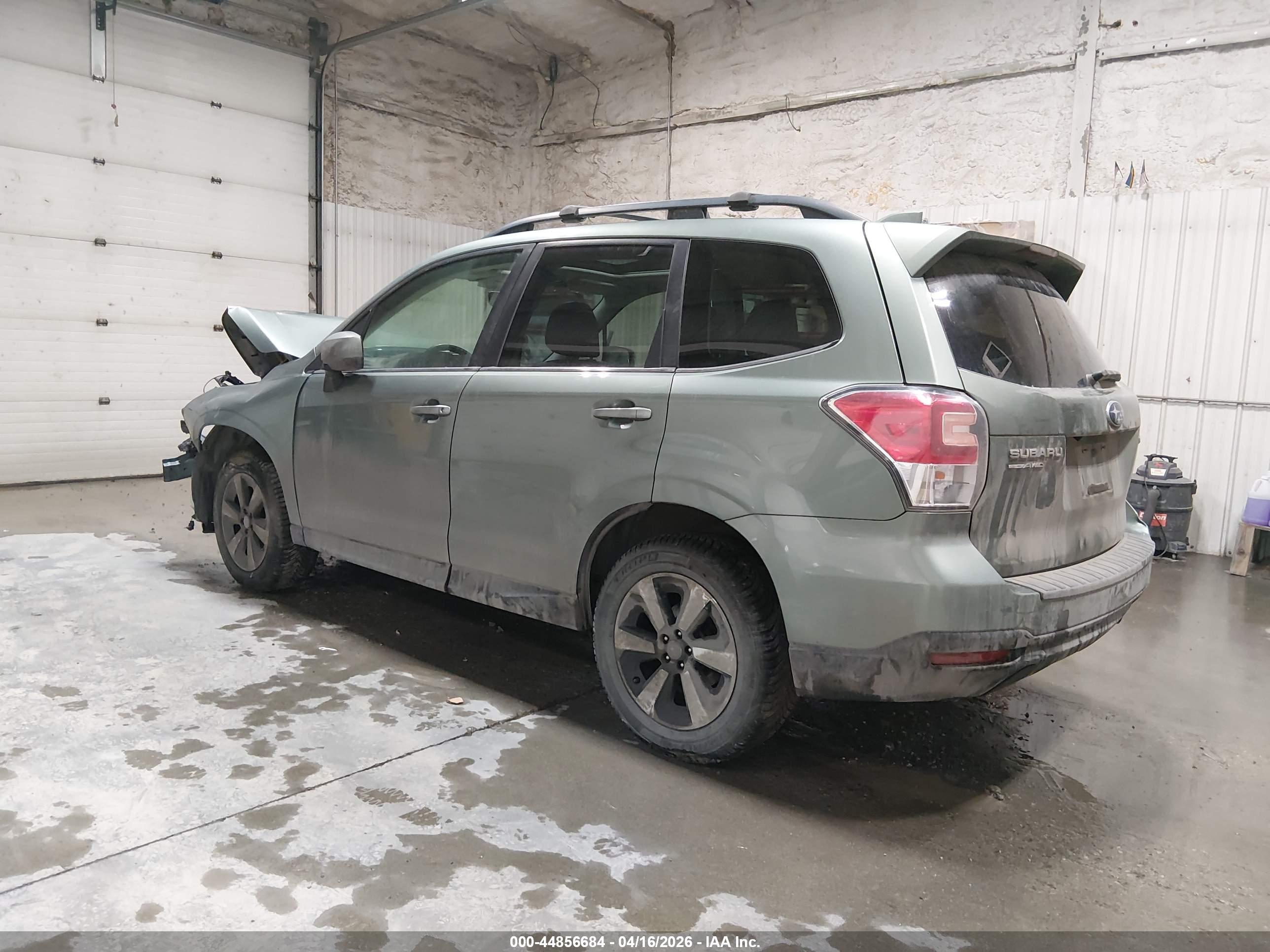 SUBARU FORESTER image 3