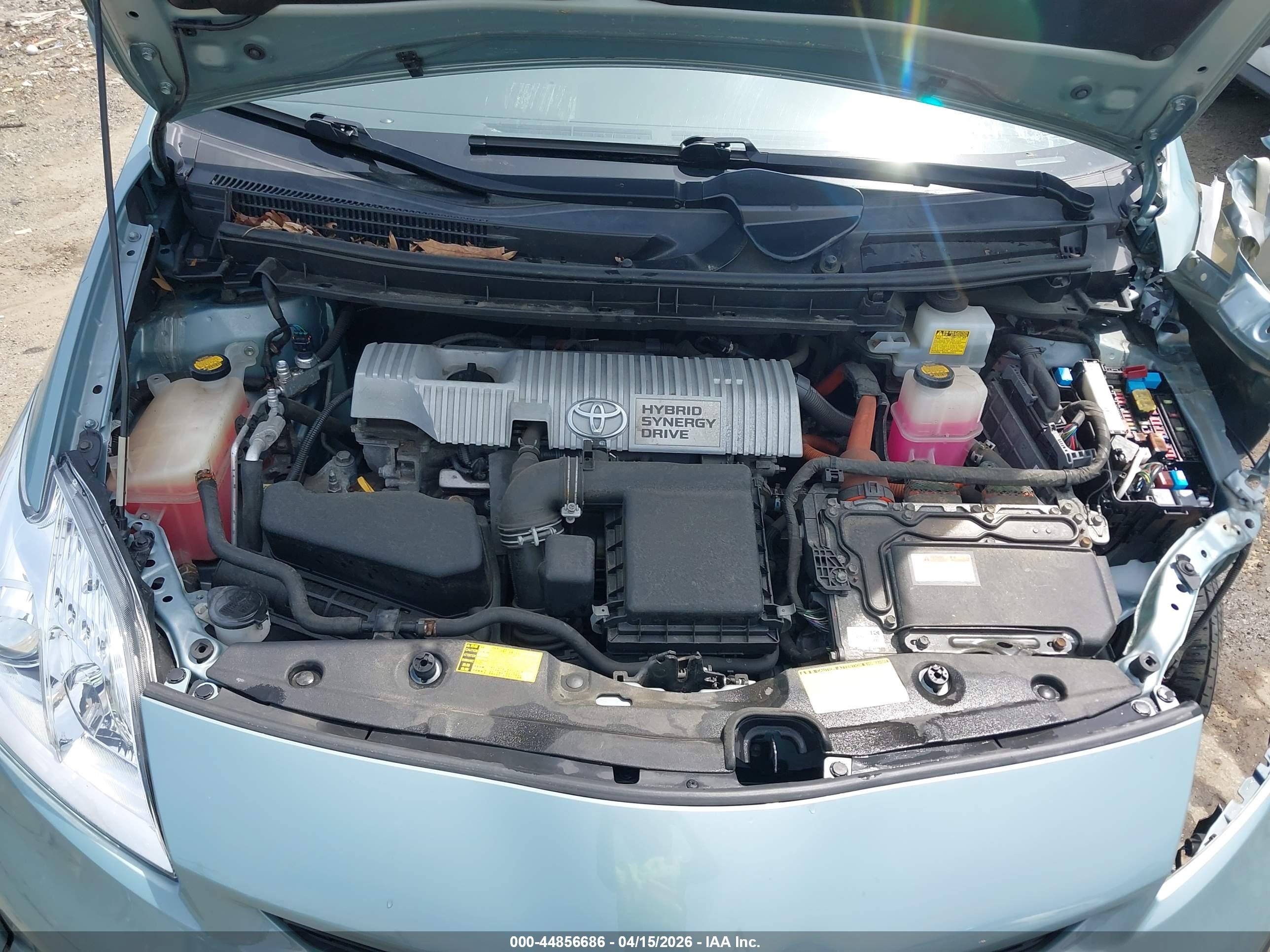 TOYOTA PRIUS image 10
