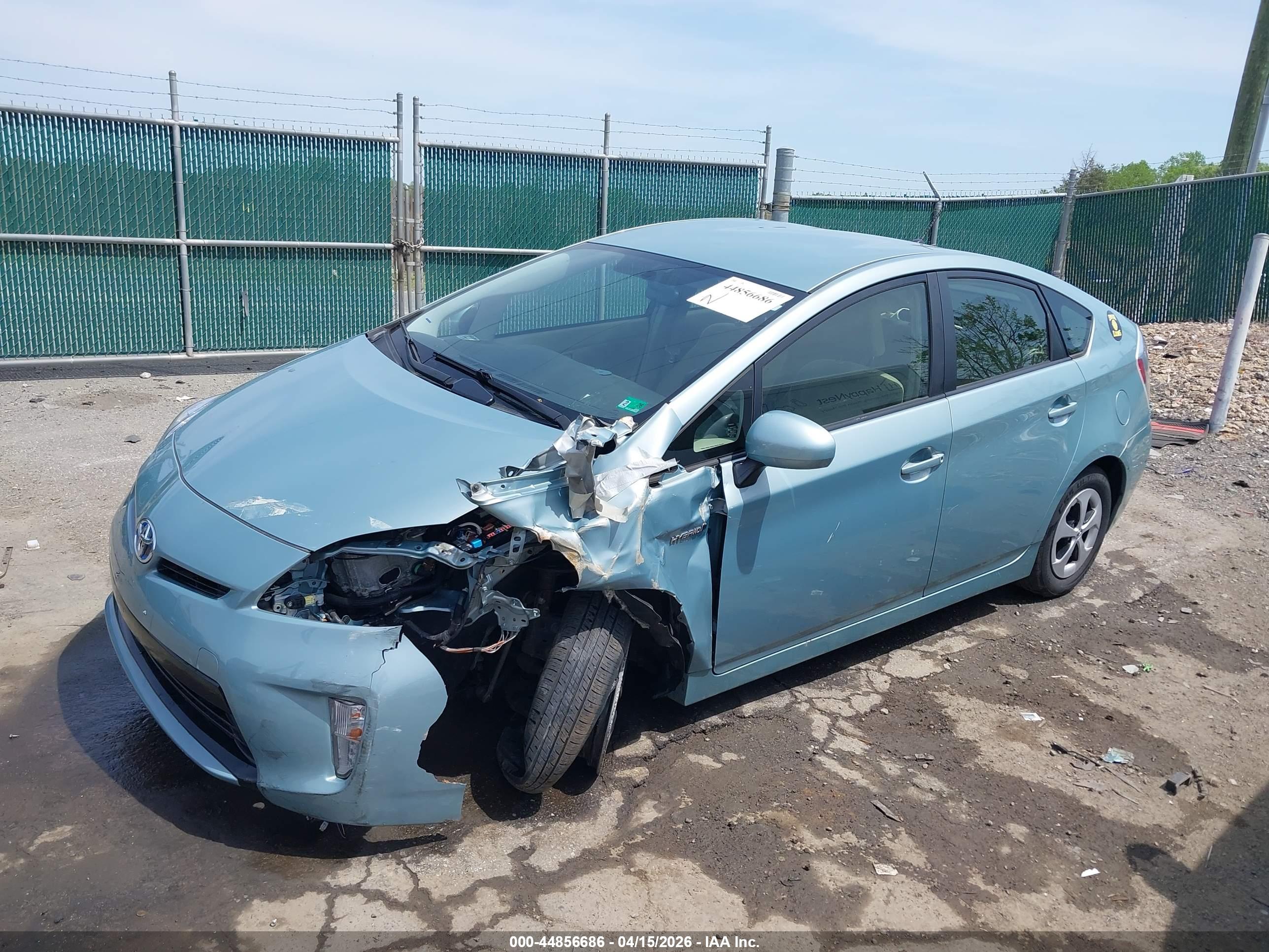 TOYOTA PRIUS image 2