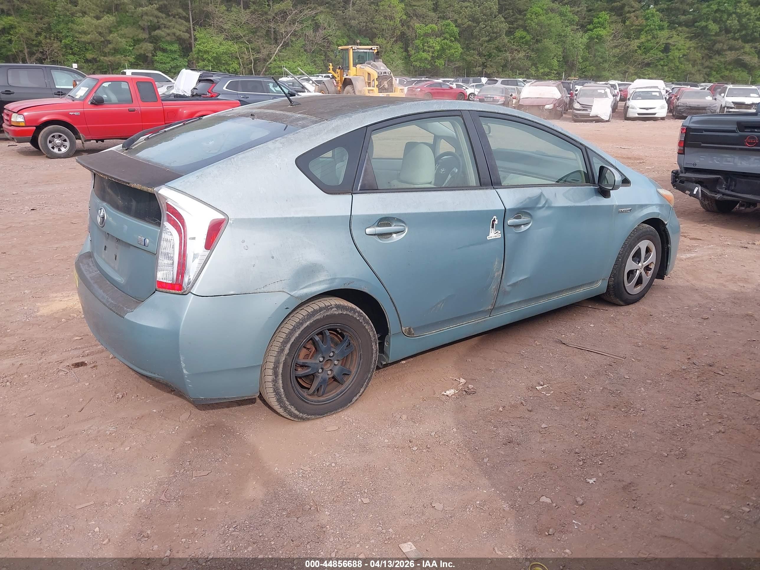 TOYOTA PRIUS image 4