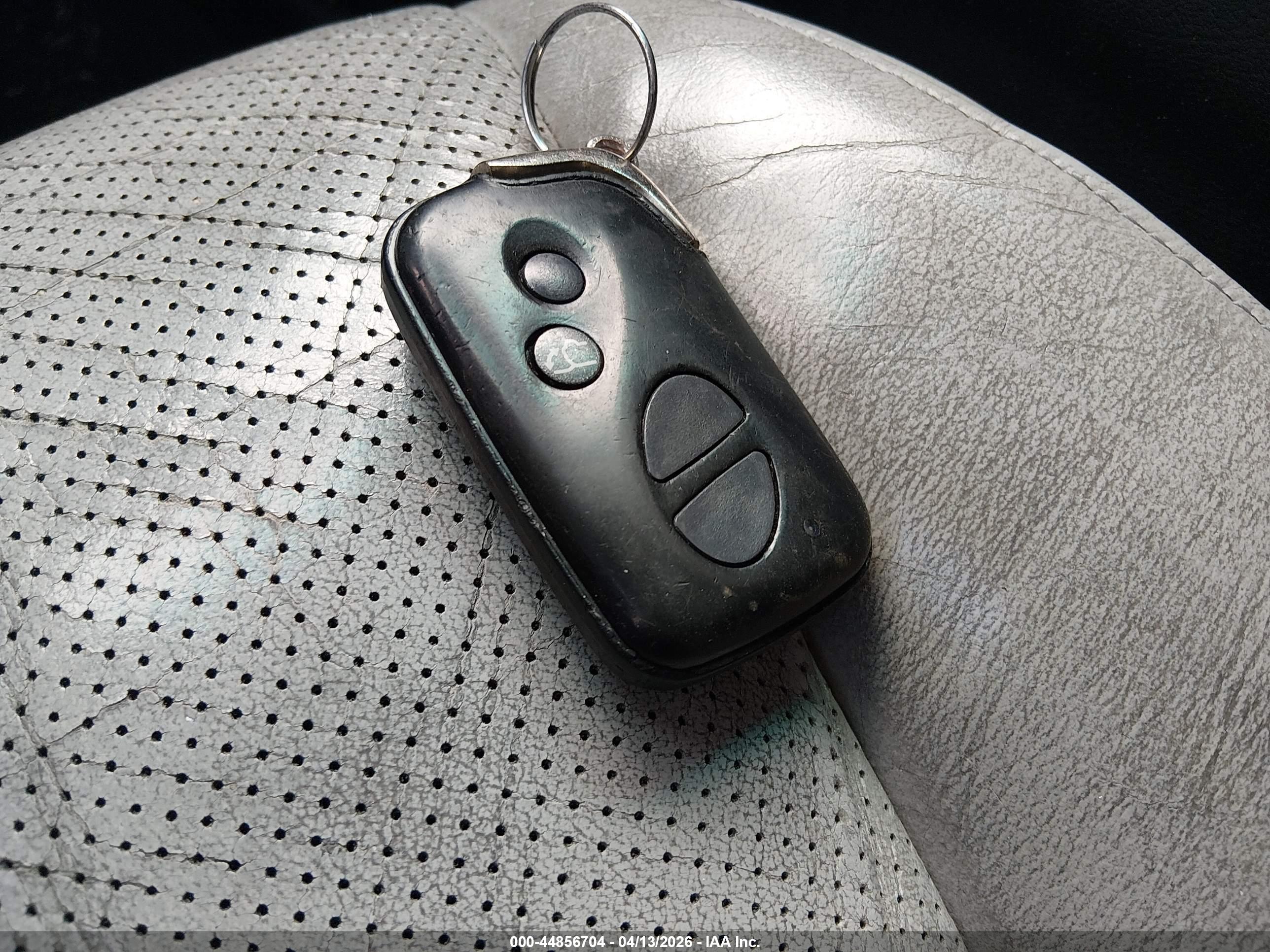 LEXUS RX image 11