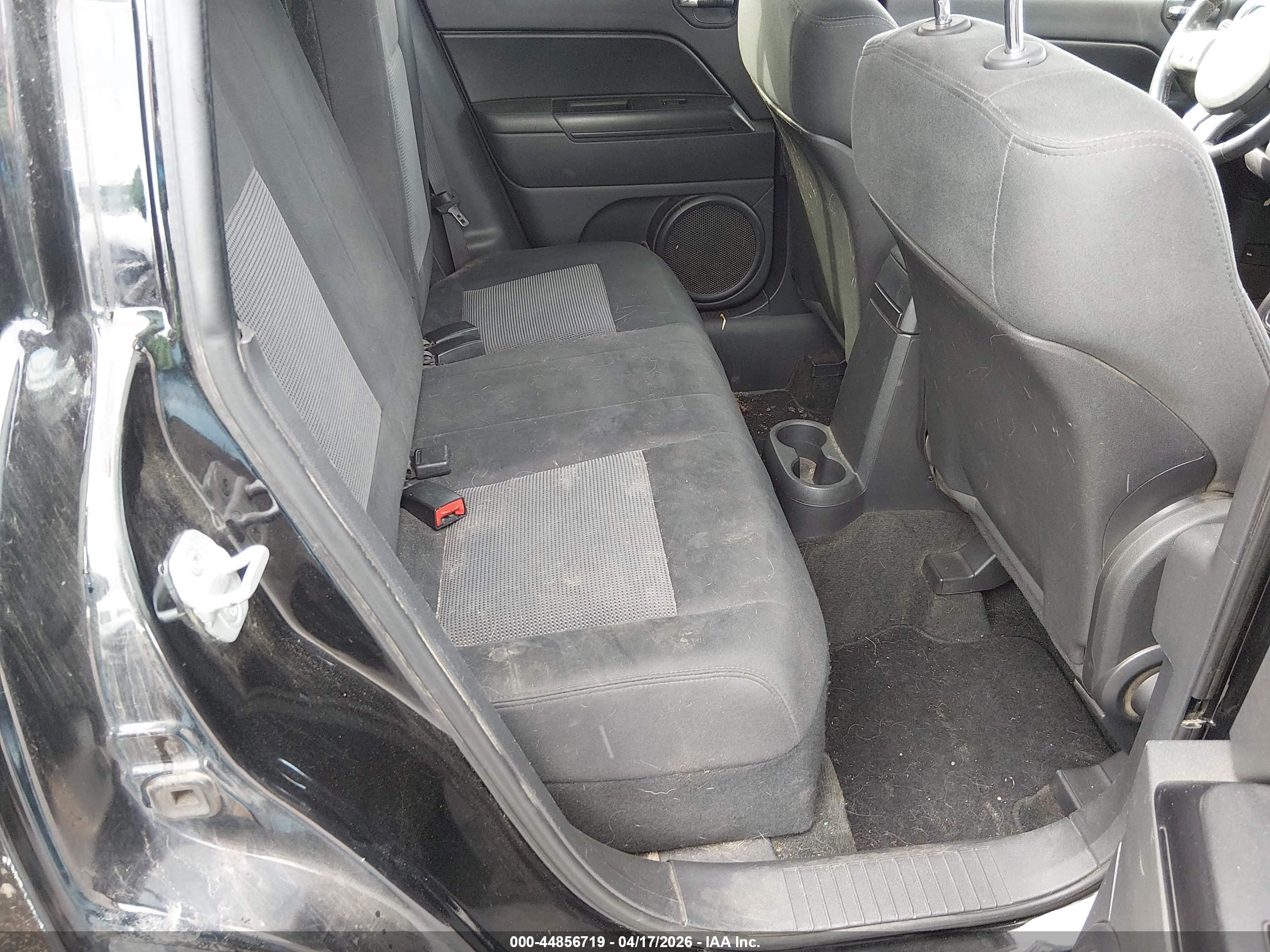 JEEP COMPASS image 8