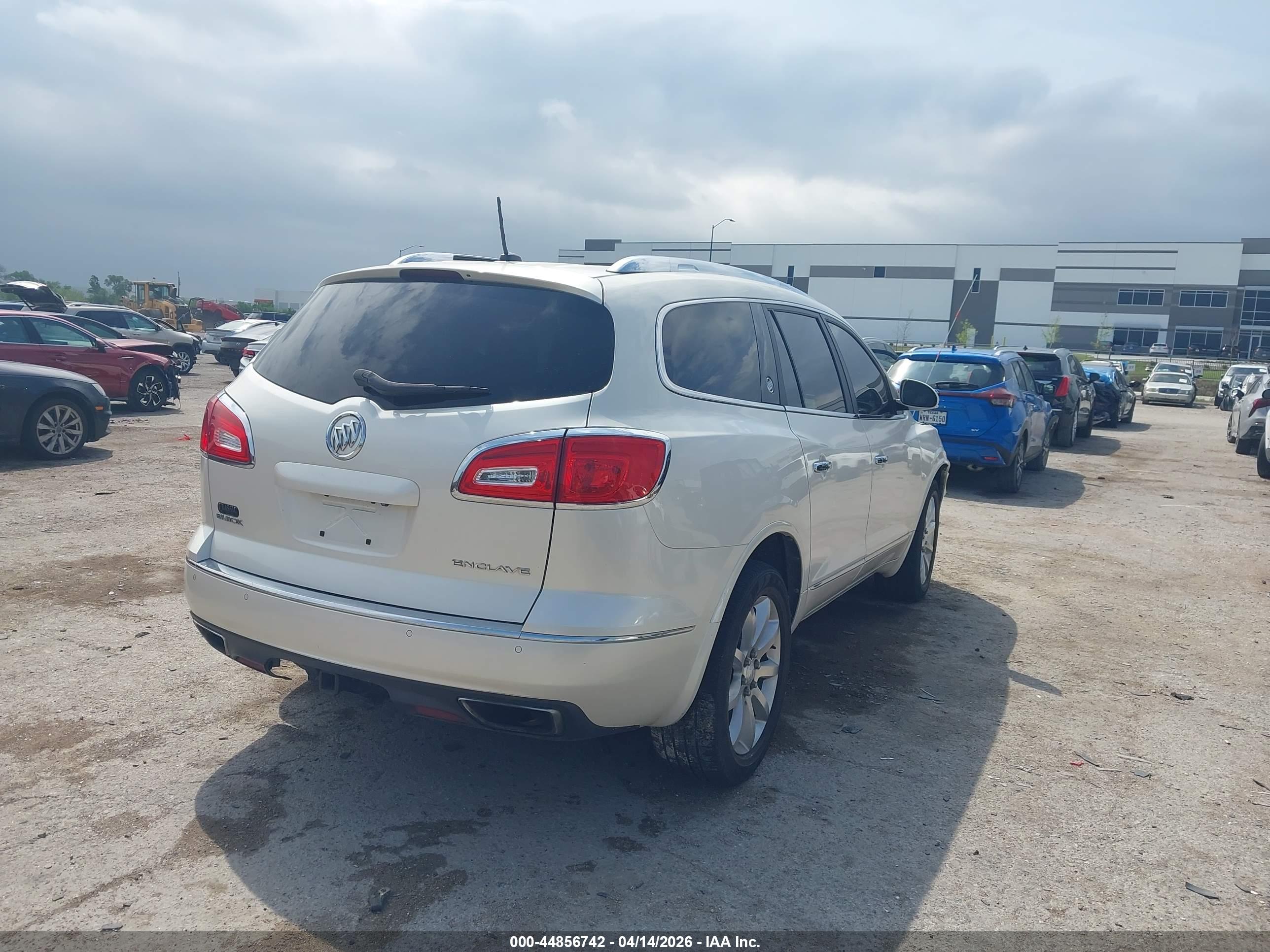 BUICK ENCLAVE image 4