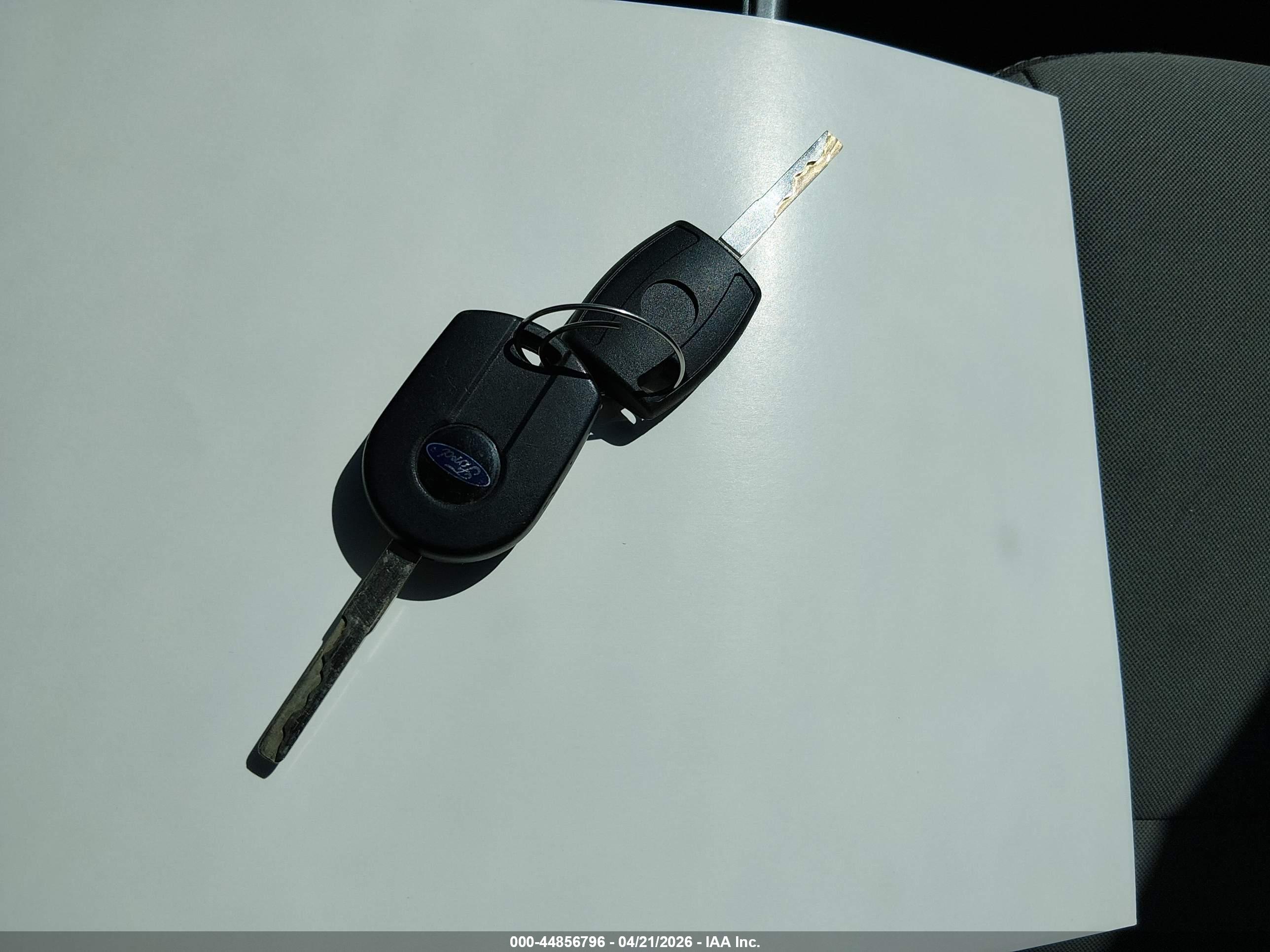 FORD ESCAPE image 11