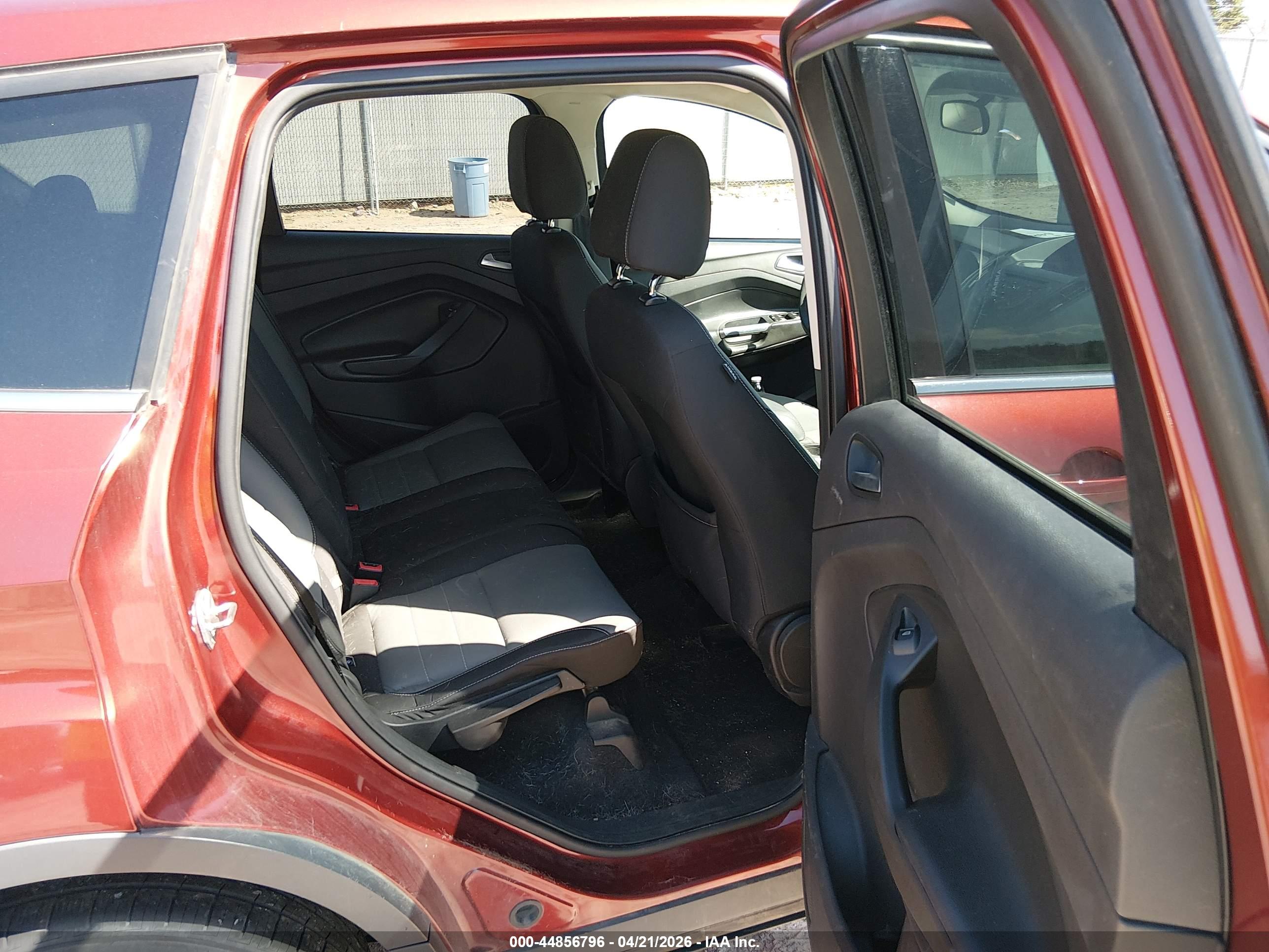 FORD ESCAPE image 8