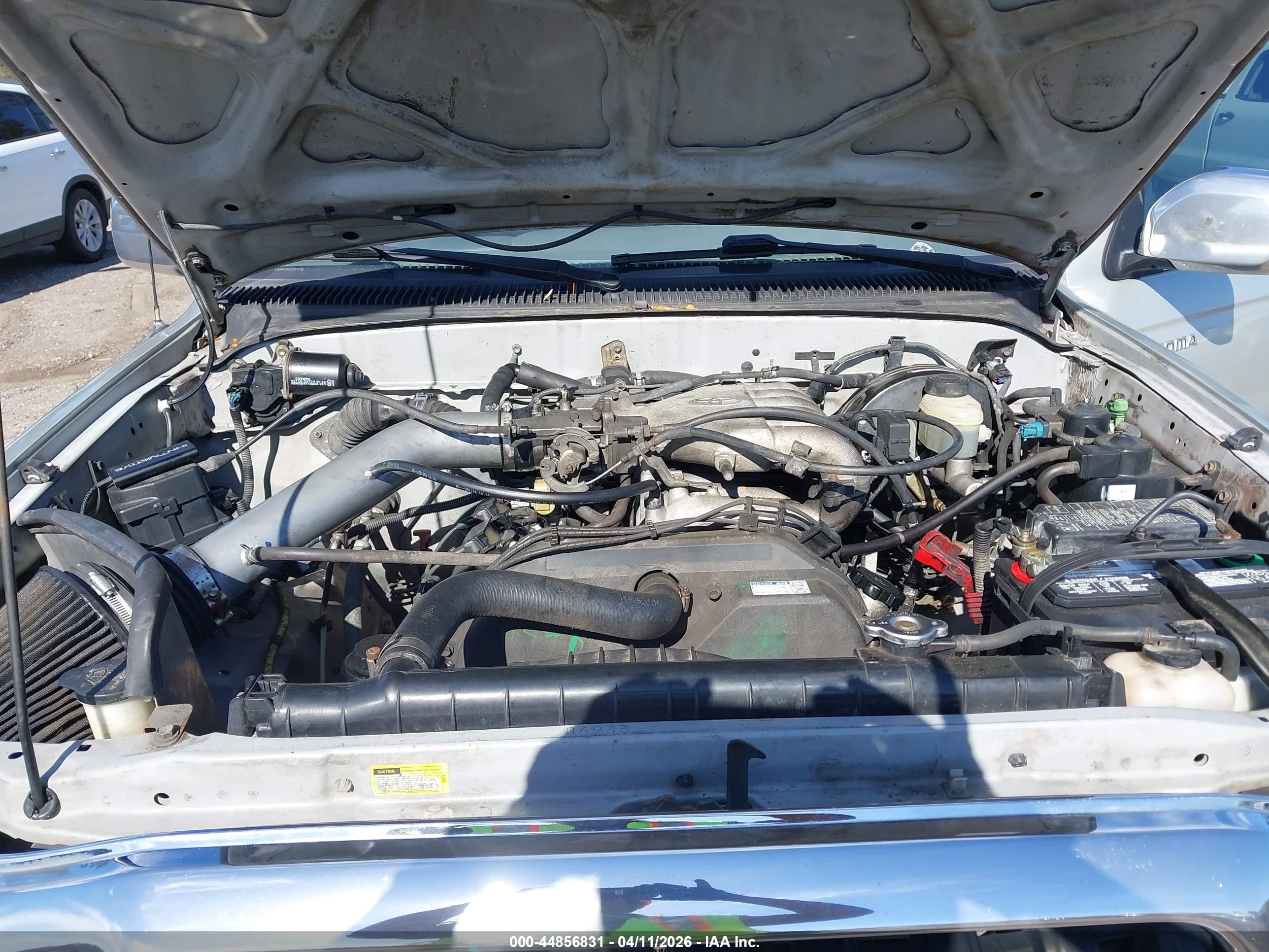 TOYOTA TACOMA image 10