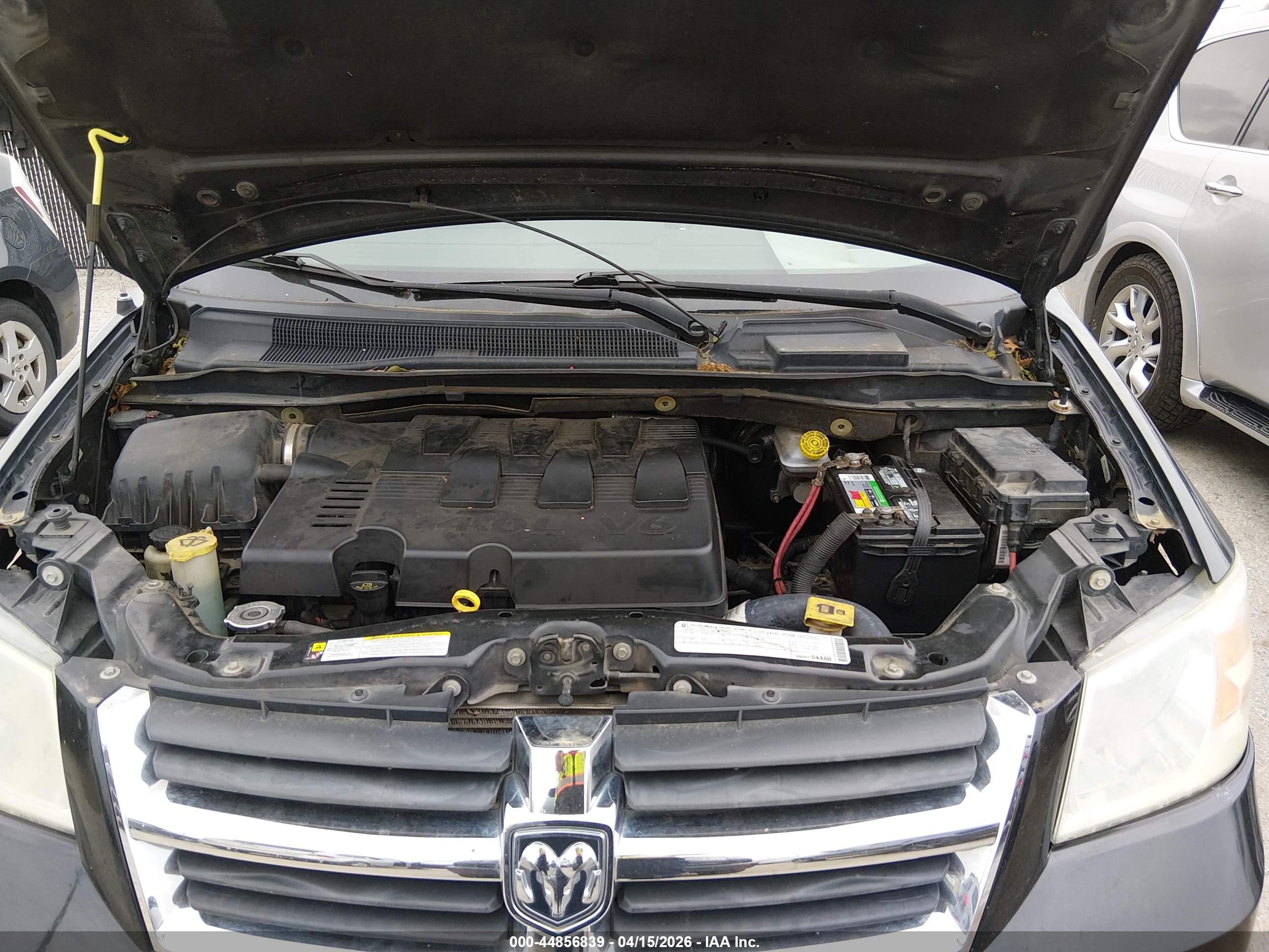 DODGE GRAND image 10
