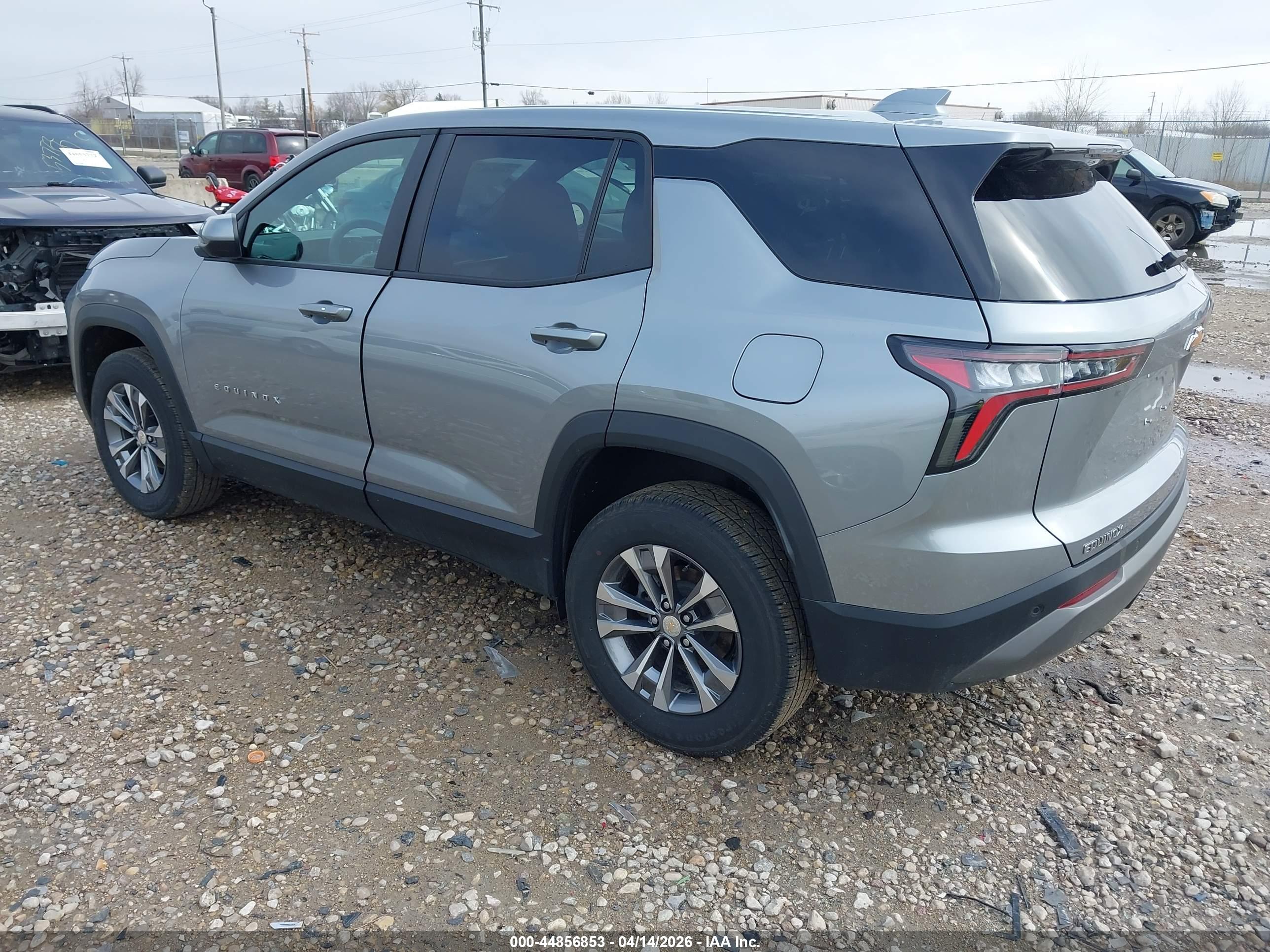 CHEVROLET EQUINOX image 3