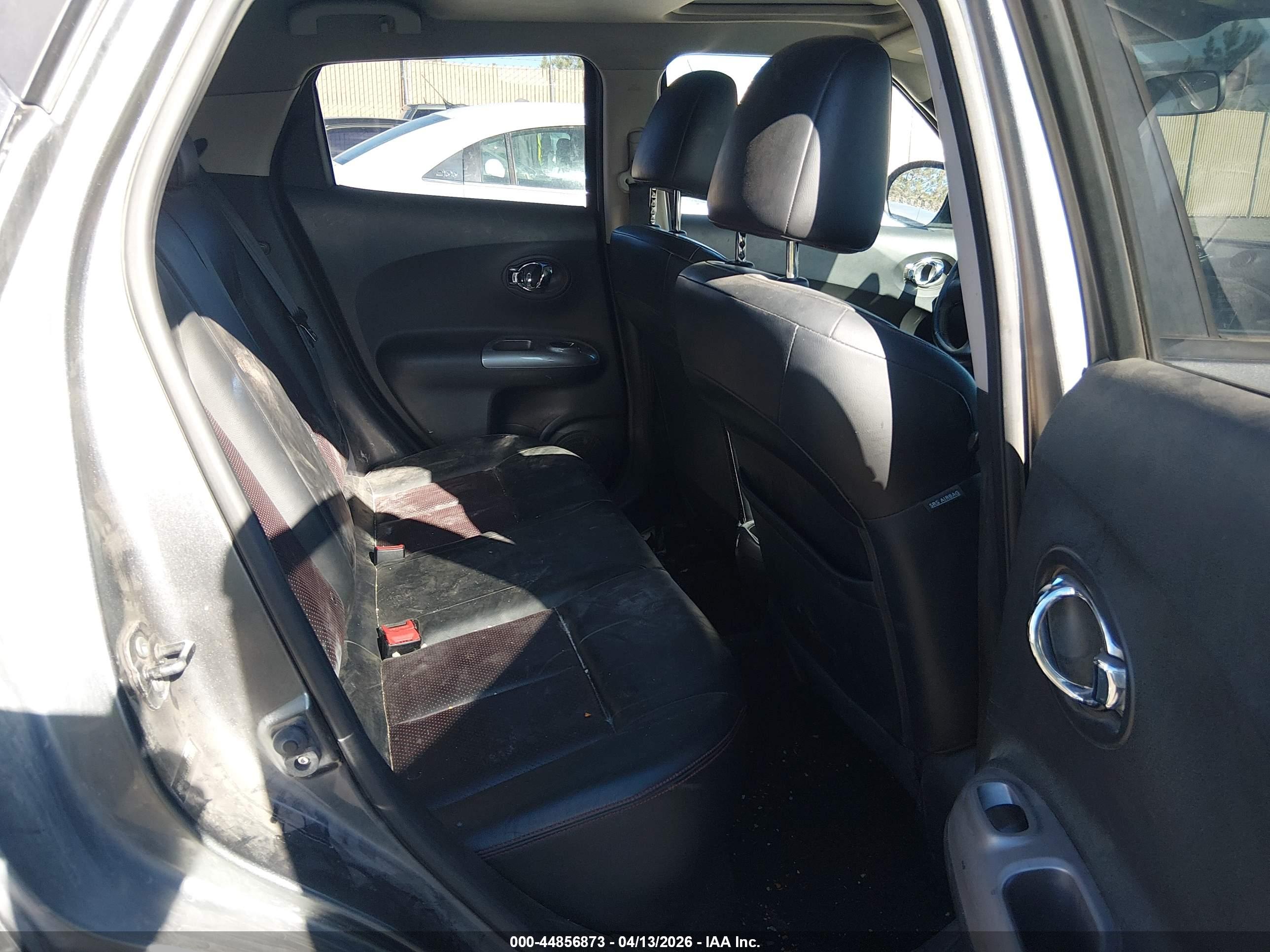 NISSAN JUKE image 8
