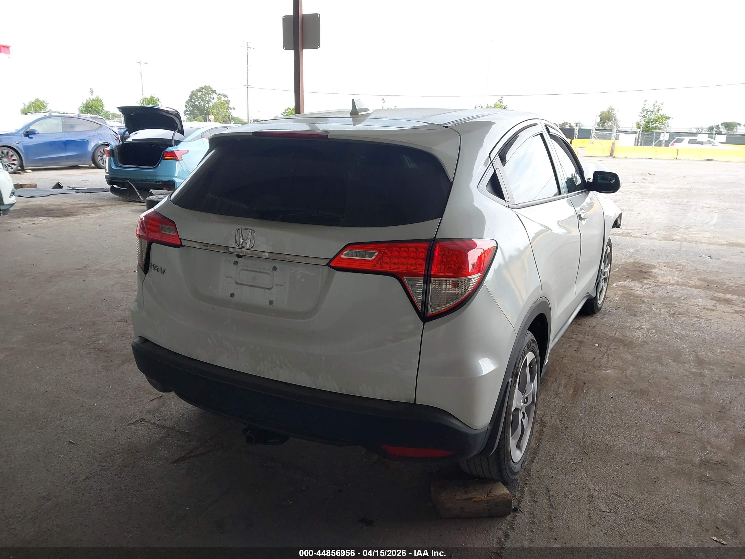 HONDA HR-V image 4