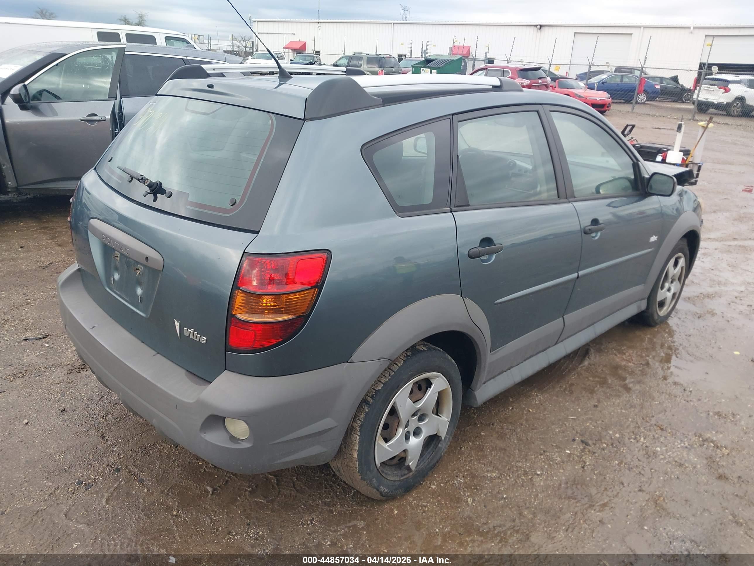 PONTIAC VIBE image 4