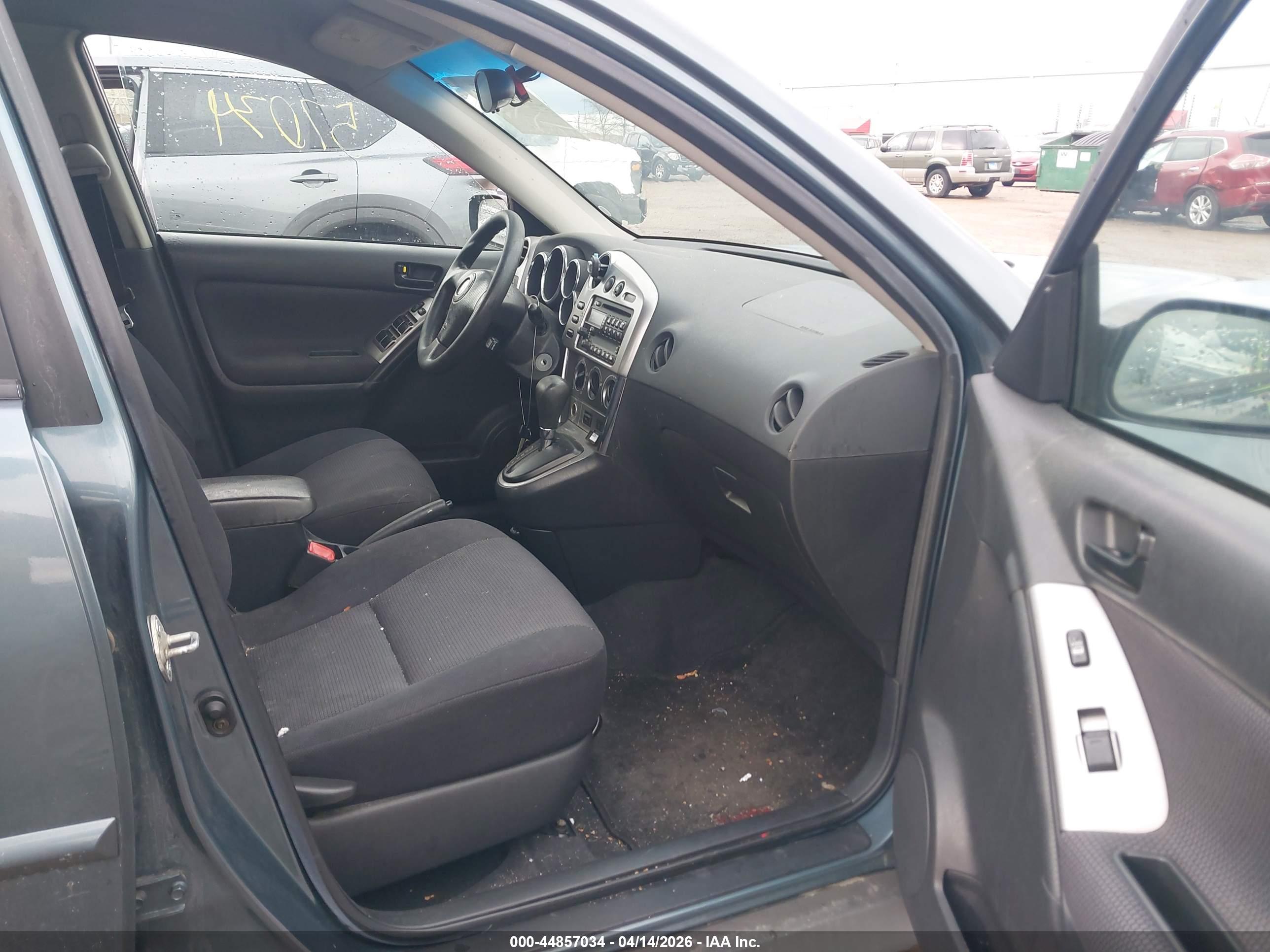 PONTIAC VIBE image 5