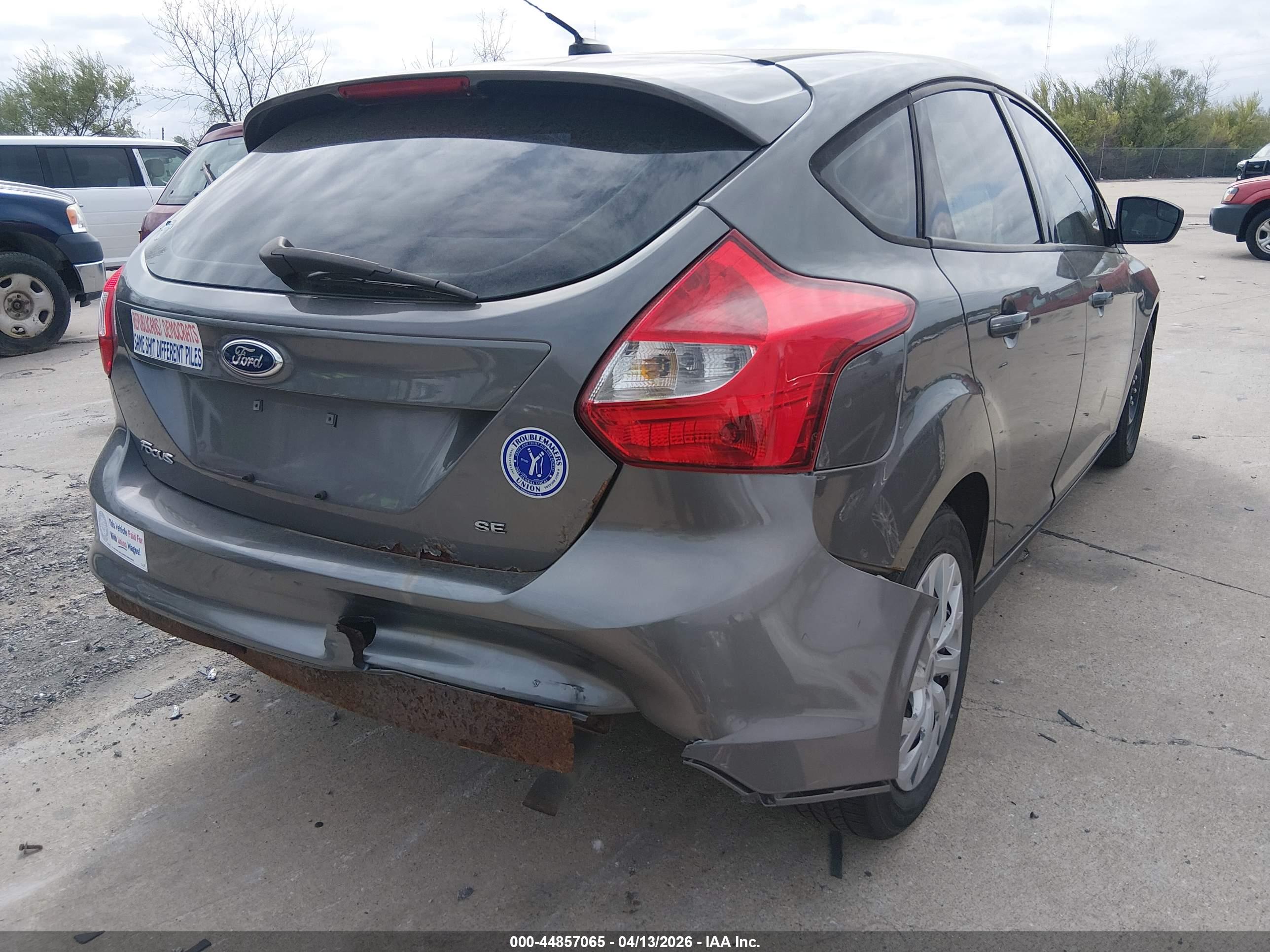 FORD FOCUS image 6