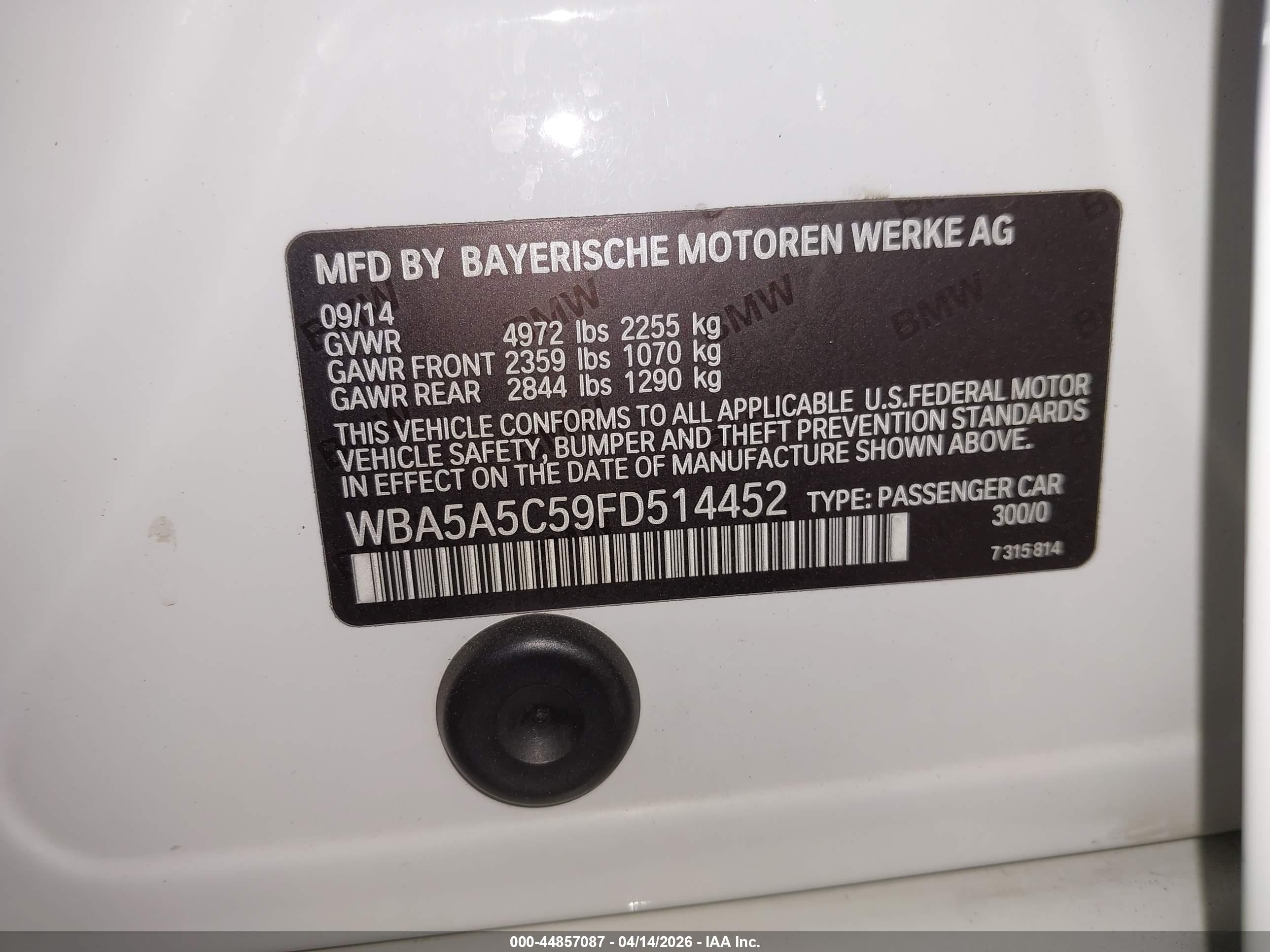 BMW 528I image 9