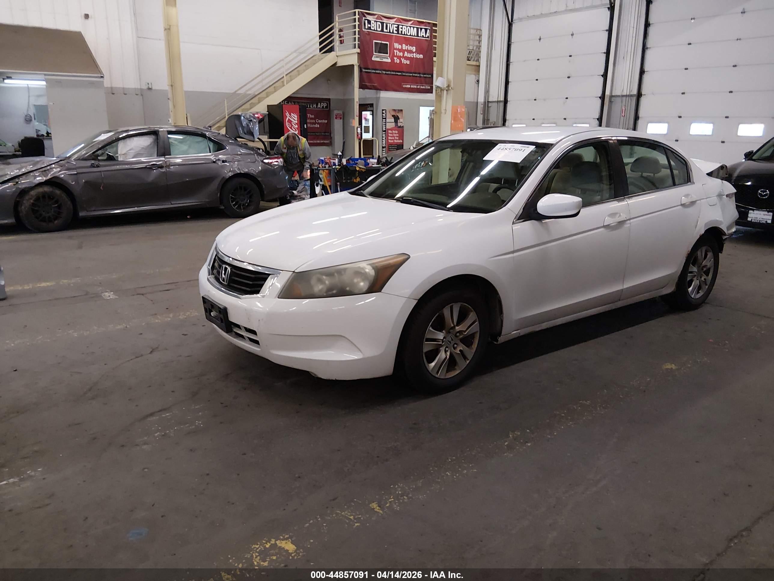 HONDA ACCORD image 2