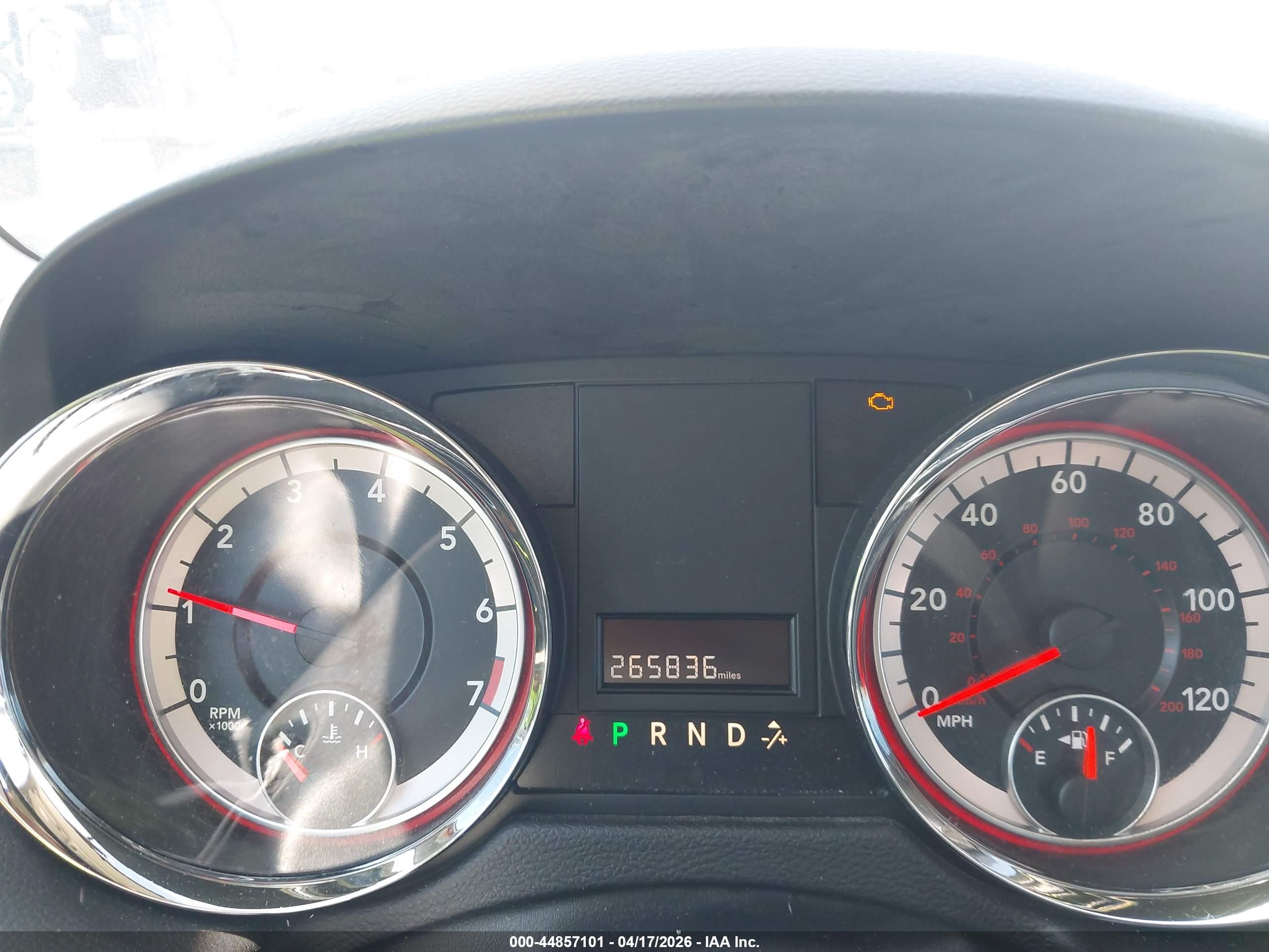 DODGE GRAND image 7