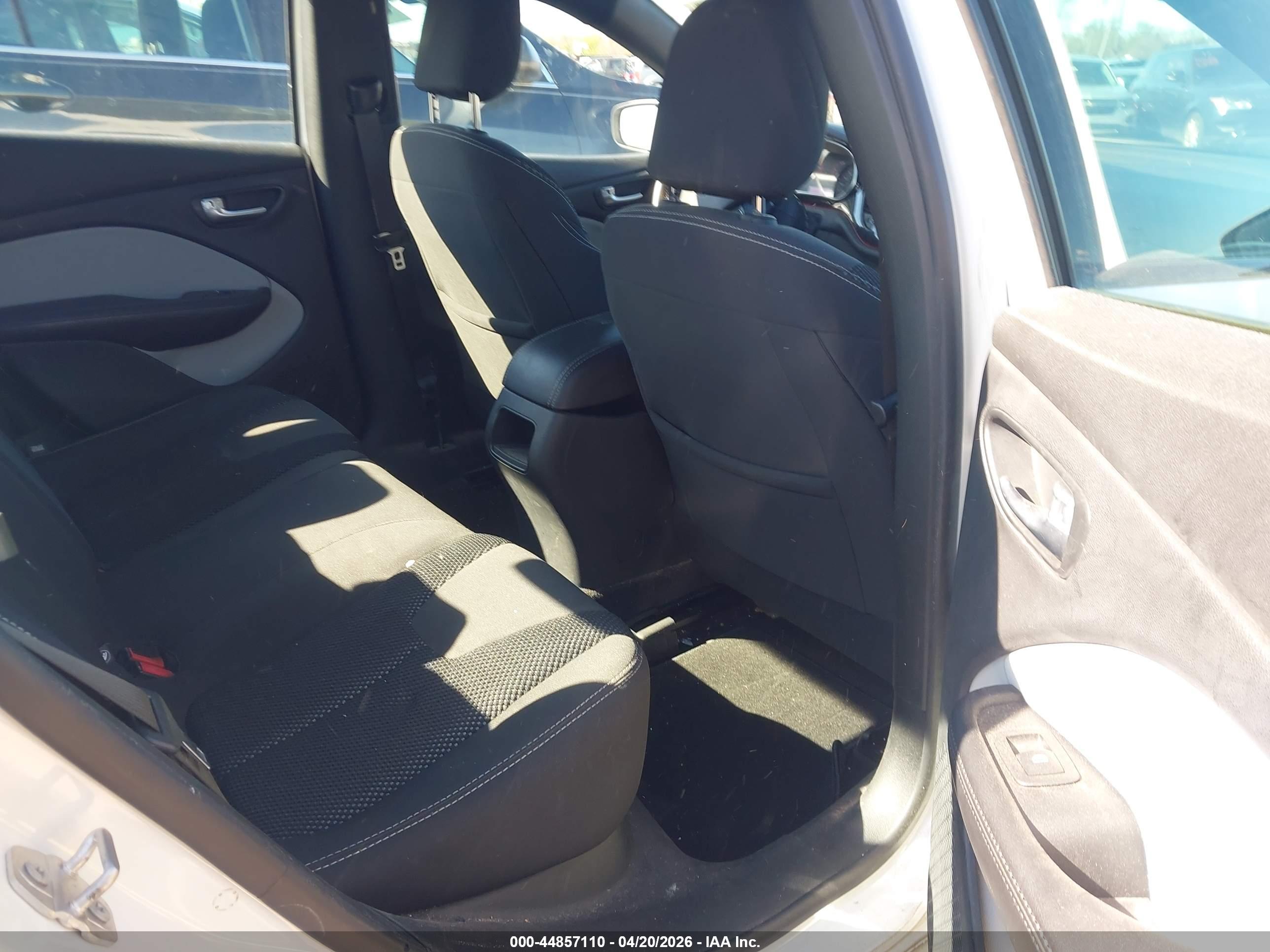 DODGE DART image 8