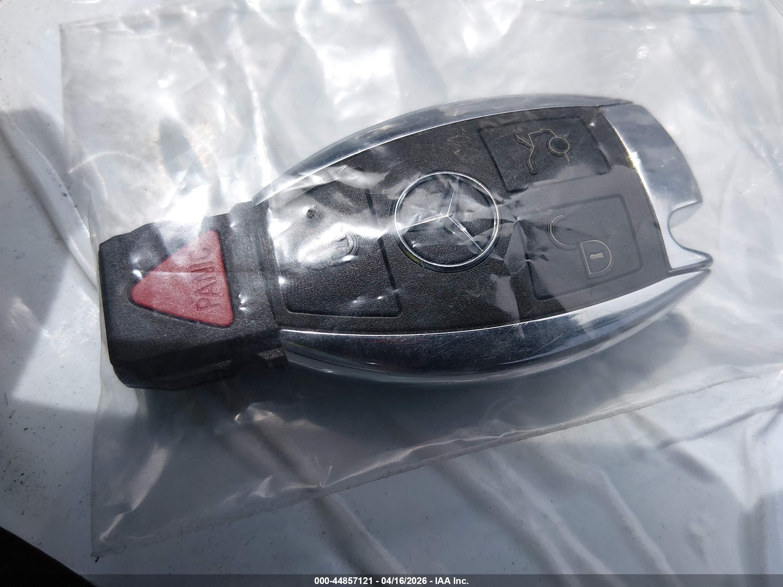MERCEDES-BENZ C image 11