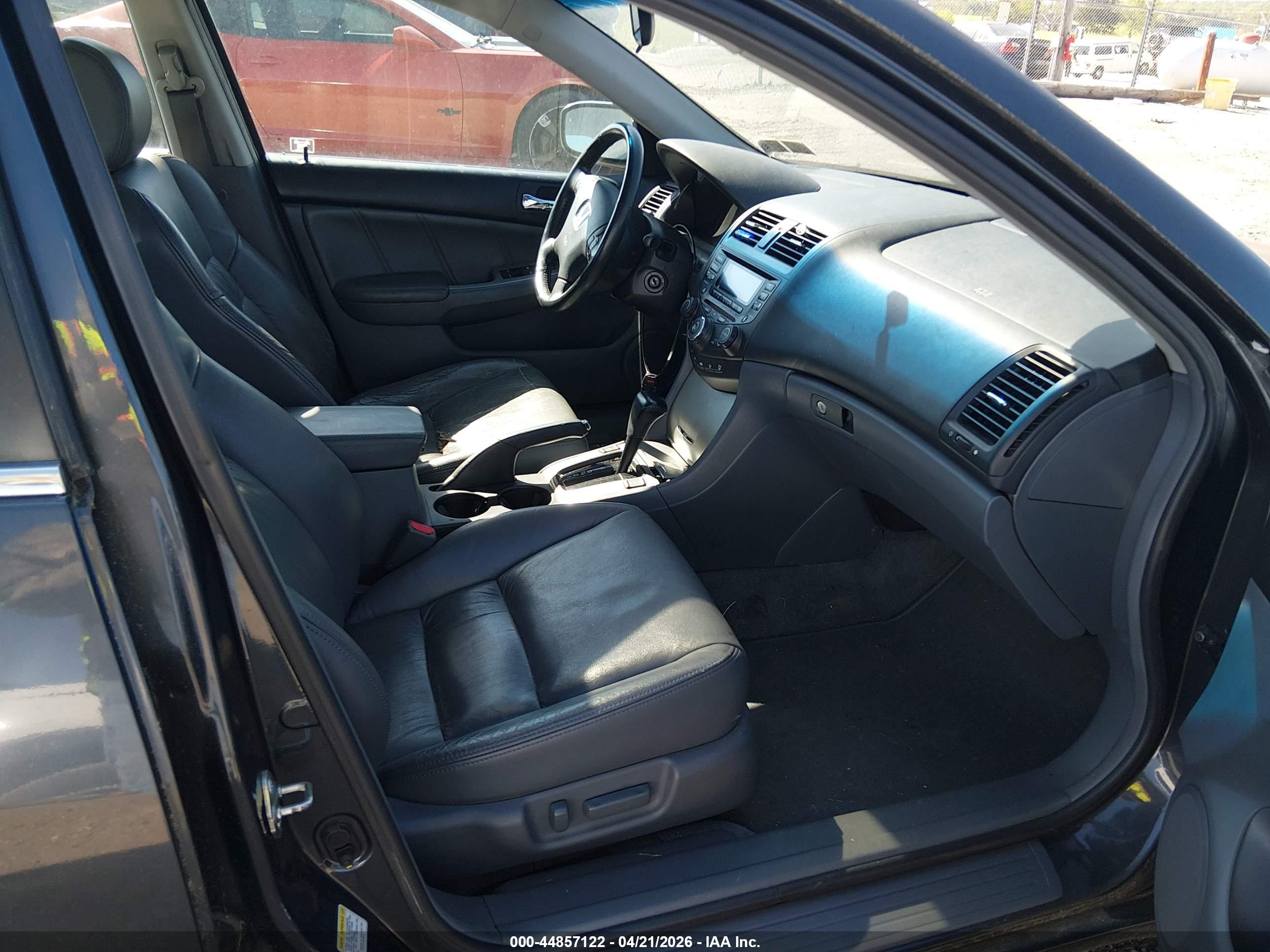 HONDA ACCORD image 5