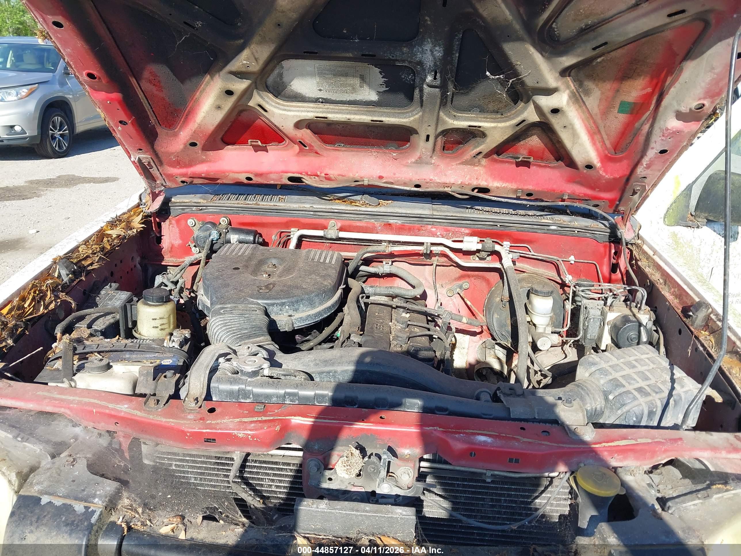 NISSAN FRONTIER image 10